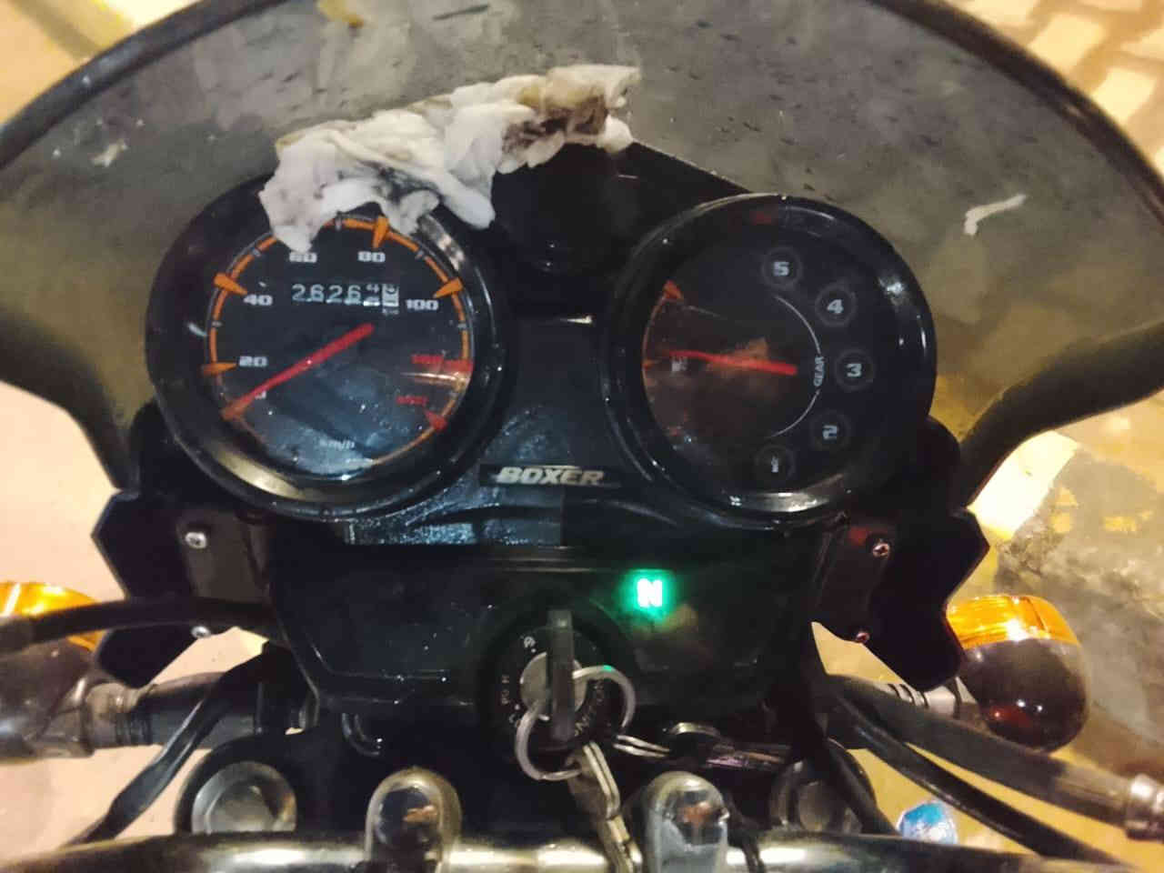 السلام عليكم  
بوكسر 2023 مثل ما تشوفون دراجة نضيفه رقم بغداد معروضة ب2 و200 بيه مجال شي بسيط لشراي مكان البلديات الاستفسار ***********
