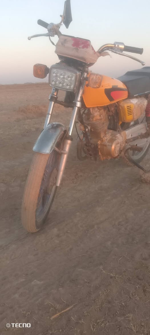 السلام عليكم دراجه للبيع ايراني كلك كلك موديل 16 بيها خيط تبخير مكان بناحيه الاصلاح السعر 250 وبيها مجال وهذا رقمي بواتساب‏‪***********‬‏
