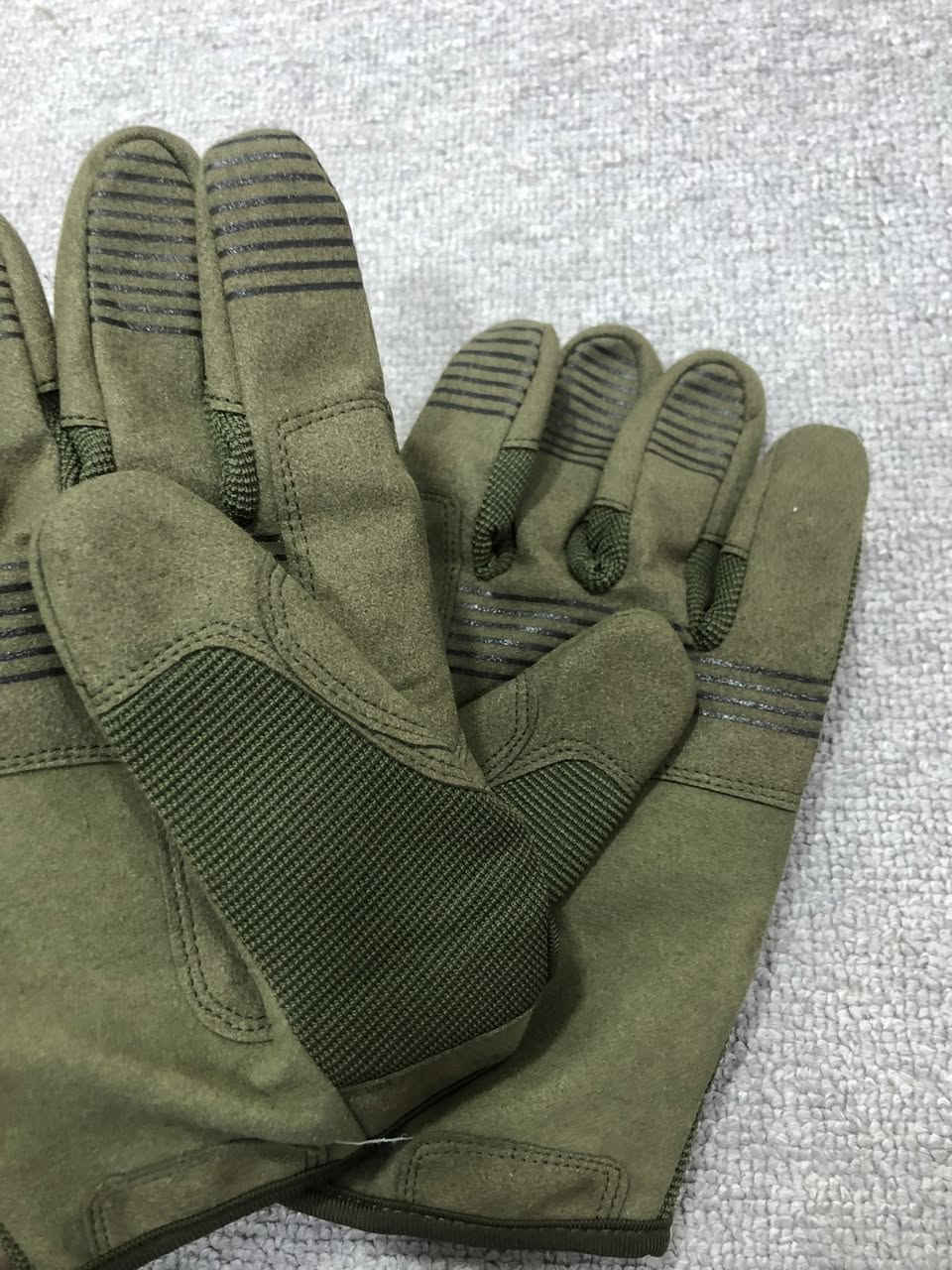 هاذي كفوف عسكرية فيتنامية لوك أصلية لونها زيتي، قياس لارج.
متوفر بس قطعة وحدة، السعر ٨ آلاف دينار.
أكو توصيل لكل المحافظات.


**إذا كنت صاحب هذا الإعلان وتريد حذفه لأي سبب، رجاءا أرسل رسالة إلى الدعم الفني**