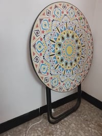 ميز • نفرين • التاجي