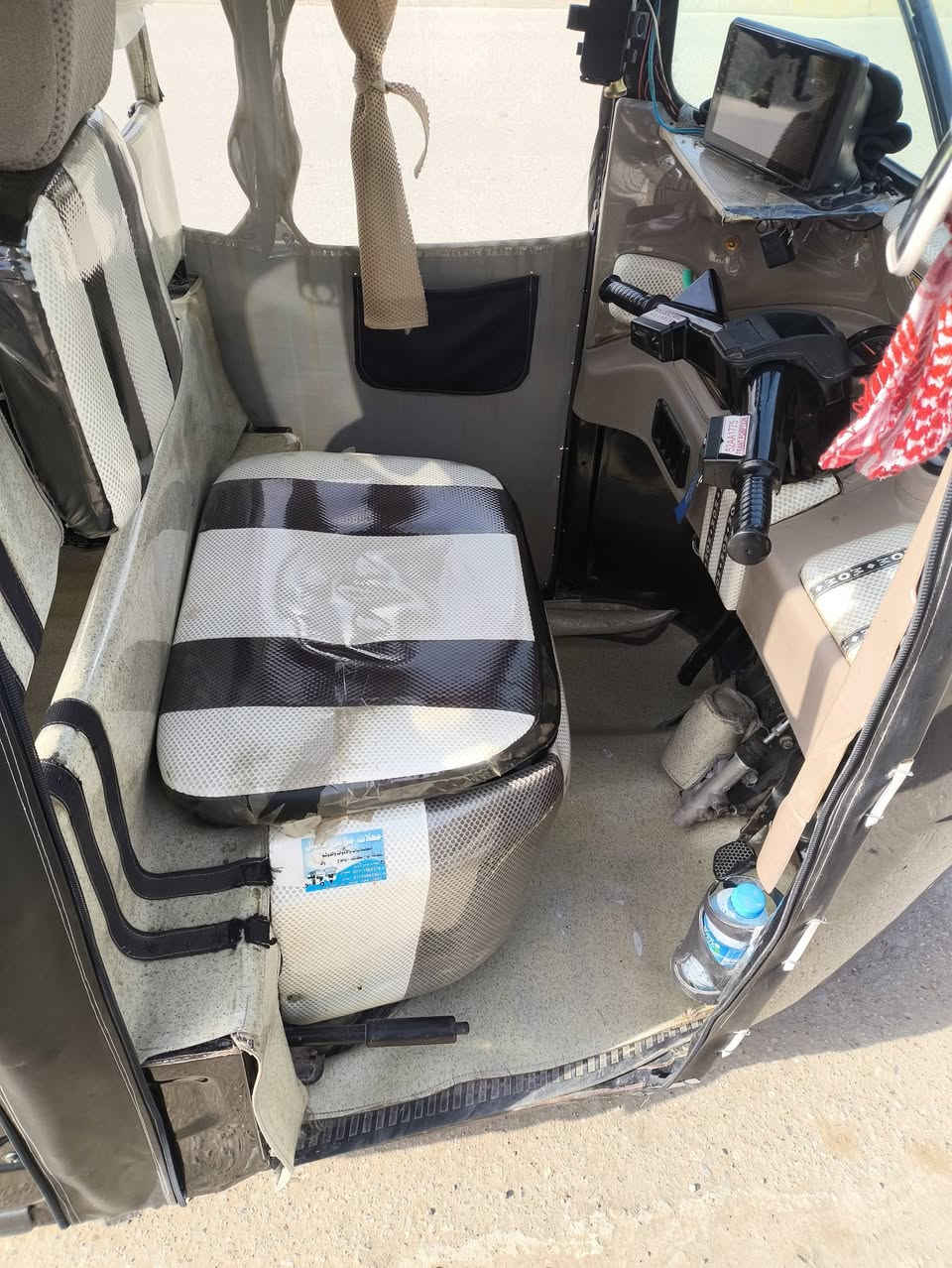 السلام عليكم ورحمة الله وبركاته تكتك موديل 2022 مكفلوله كشر ومحرك قيم واخذهه وبالخير عليك


**إذا كنت صاحب هذا الإعلان وتريد حذفه لأي سبب، رجاءا أرسل رسالة إلى الدعم الفني**