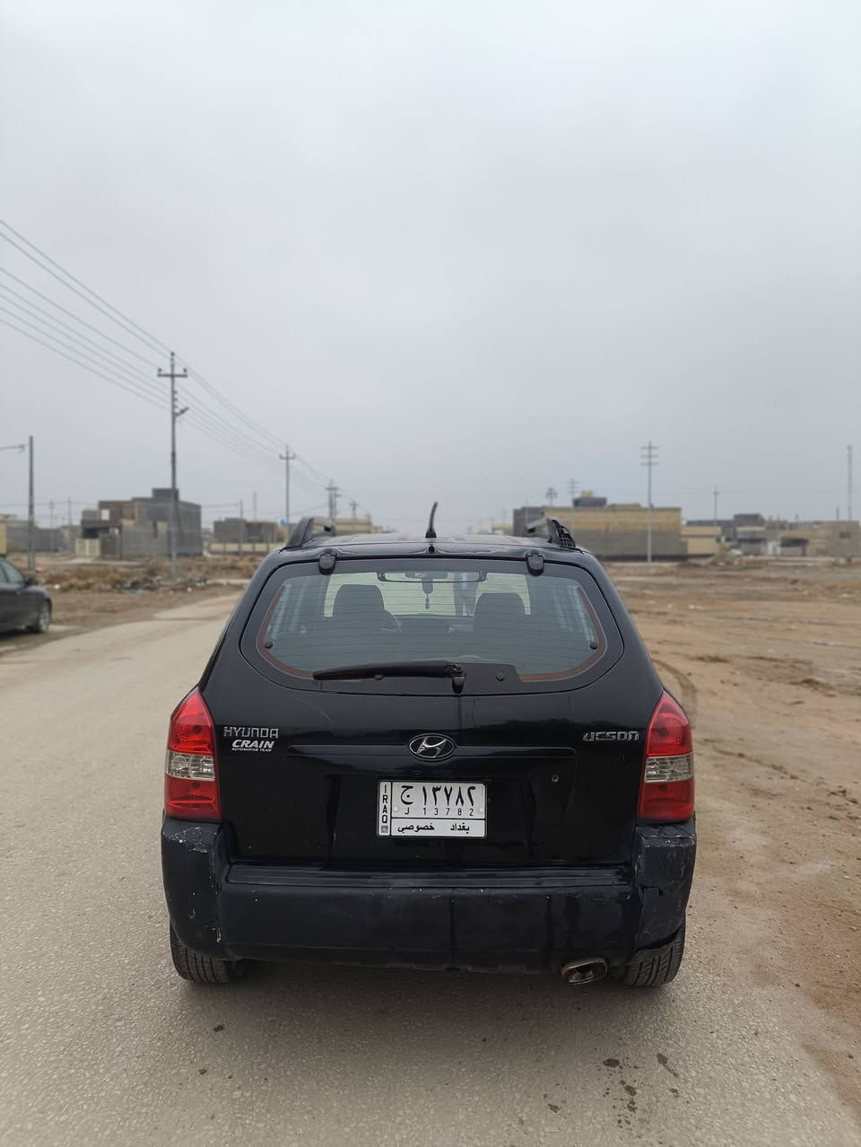 سلام عليكم توسان 2008
مكينة دوش 4سلندر 2000
امريكي بيها فقط قطعتين  
كير ومكينة خير من الله حدادية تخم تاير كله جاهز 
تدفئة تبريد ثلج ❄️ 
شاشه كامره خلفيه 
سعر 88 وبيها مجال للشراي 
***********
***********
