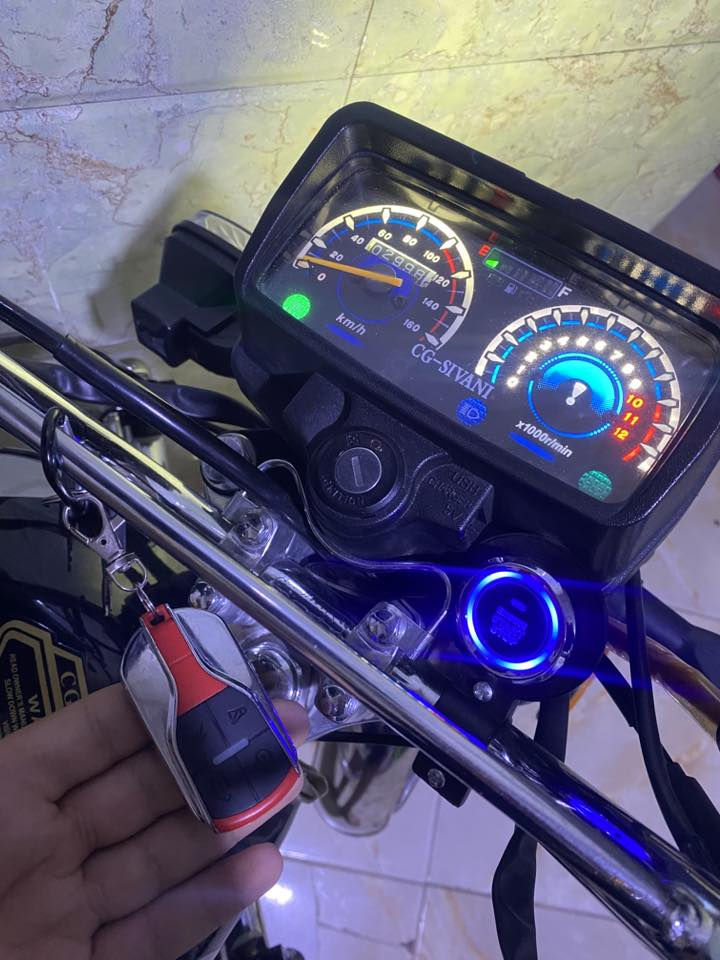 سلام عليكم دراجة سيفان ٥ كير جهازين تشغيل عن بعد قفل رگبة الدراجة طالعه ب شهر الـ١١  موديل ٢٠٢٦ صارلها ٣ اشهر ماشية٢.٩٠٠ كيلو فقط دراجة مال جناي جديدة جديدة 

اوراق سكنر 

سعر ٧٥٠ وبيها مجال بسيط


**إذا كنت صاحب هذا الإعلان وتريد حذفه لأي سبب، رجاءا أرسل رسالة إلى الدعم الفني**