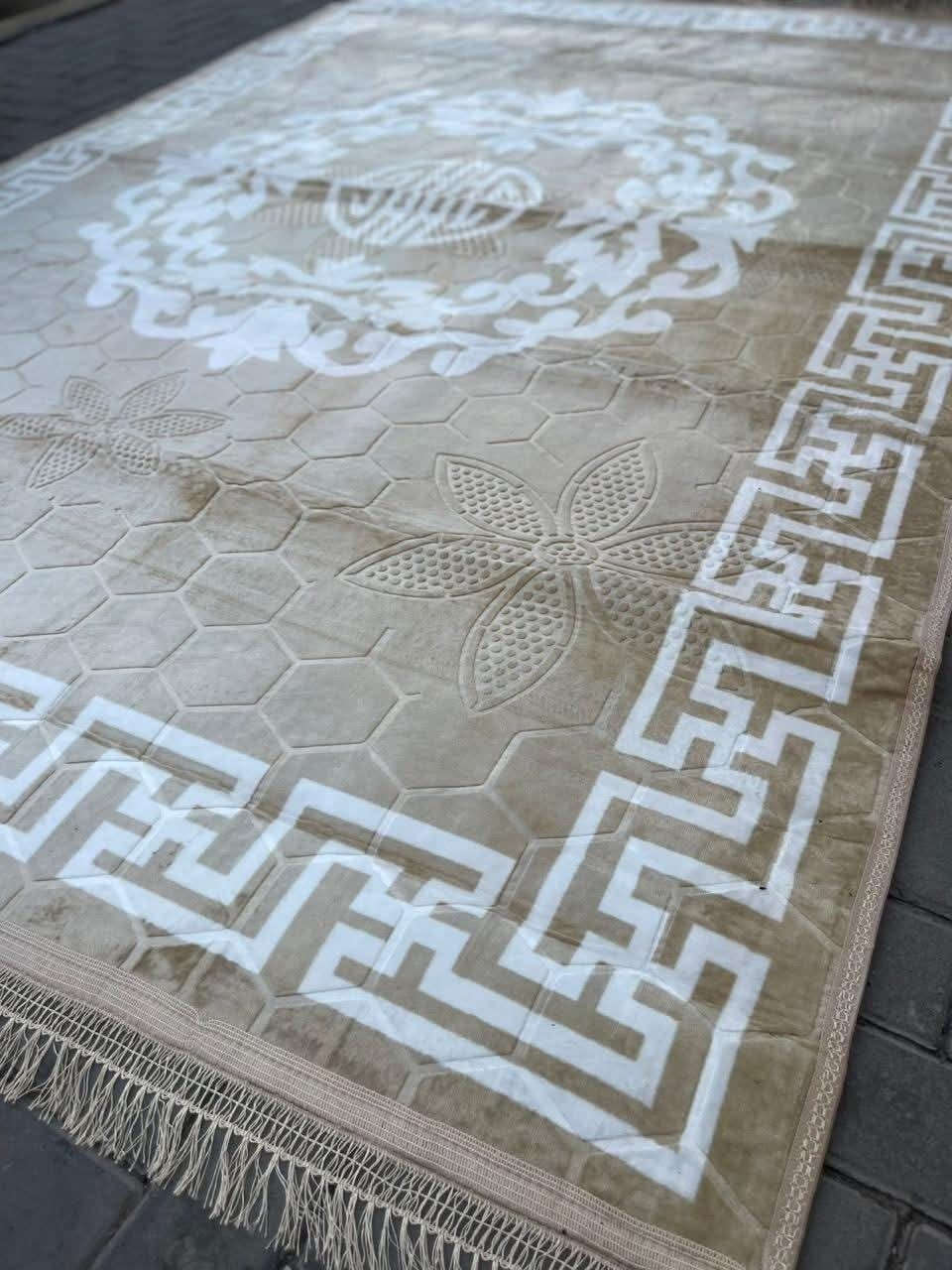 عرض خاص🌹🌹عرض خاص🌹🌹عرض خاص

ب30 الف فقط

قياس 2*3الا 

موكيت حرير حفر نقشة فيرزاجي خامة ثقيل  كوالتي عالي جداً
ضهر محبب ضد تزحلق 

🌹🌹🌹🌹🌹🌹🌹

لتأكيد الطلب الرجاء ترك العنوان ؟ 🏡 ، رقم الموبايل ؟ 
شكرا" لاختياركم #منتجاتنا

#. رفيقً درب ... لرحلة مستمرة
توجد خدمة توصيل لجميع محافضات عراقنا الحبيب


**إذا كنت صاحب هذا الإعلان وتريد حذفه لأي سبب، رجاءا أرسل رسالة إلى الدعم الفني**