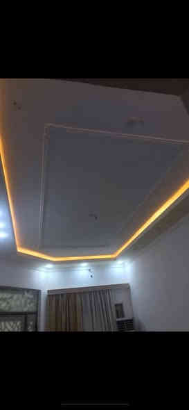 بيت حديث للبيع ، في الحكيمية ، الرديني ، على شارع 15 متر
طابقين ، بناء 2023

المساحة / 140 متر

الواجهة / 7 متر

يحتوي على / 4 غرف وصالة واستقبال ومطبخ وكراج وحديقة وصحيات

سعر البيت /300 مليون

الرقم***********
