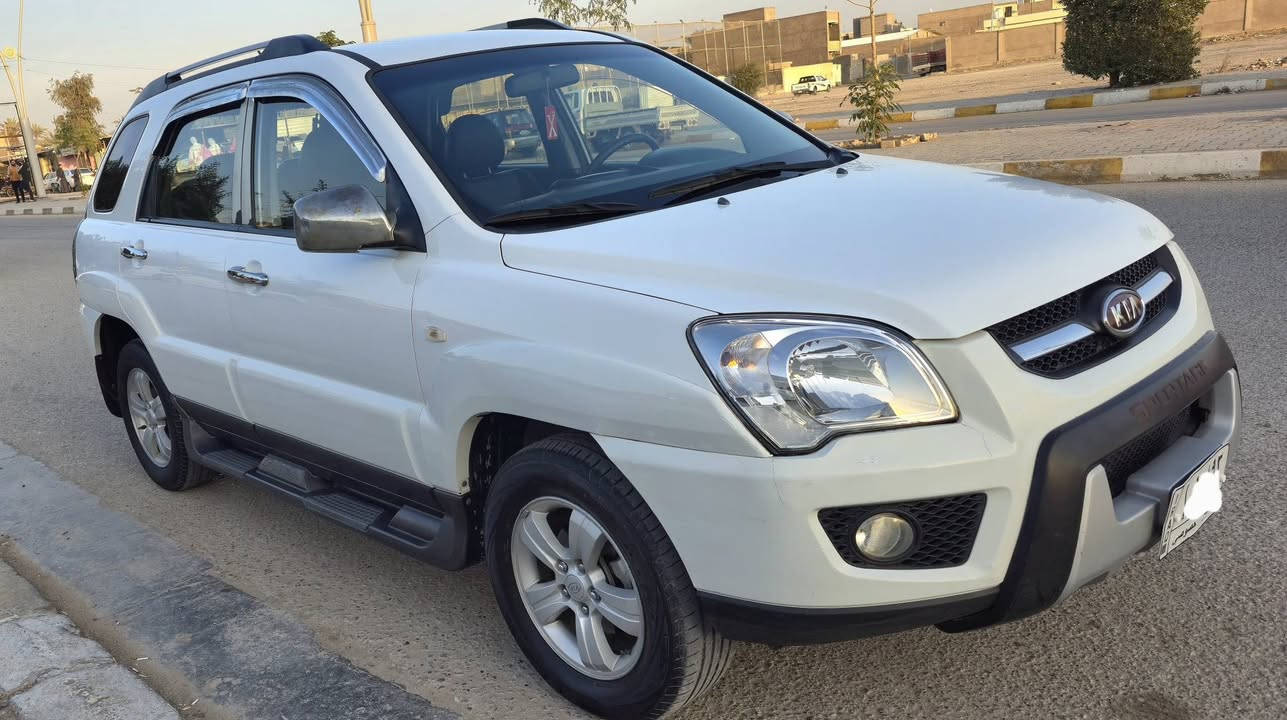 السلام عليكم ورحمة الله وبركاته
#للبيع_كيا_سبورتج_خليجي موديل ٢٠٠٩ رقم انبار صبغ قطعة وقطعة كلير بدون دواخل اثر شخط السيارة جاهزه الحمدلله محرك اربع سلندر ٢٠٠٠ كير اوتو تبريد شغال تدفئة كشنات حساسات خلفية
#السعر ( ١١٥ ) $ 
#مكاني الانبار / هيت للاستفسار ***********
