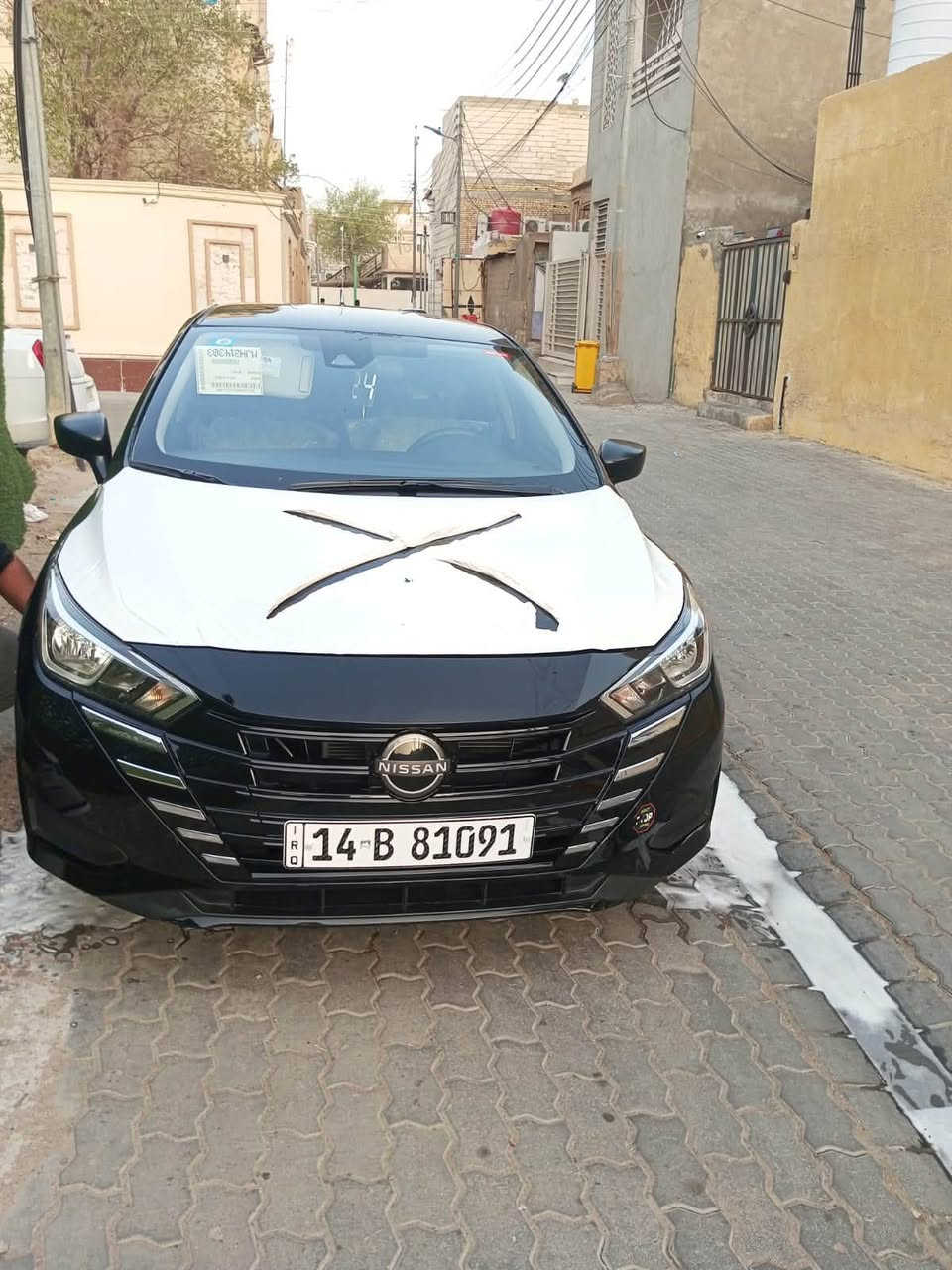 ماكوهيج سعر بالعراق!!!!
نيسان فيرسا مديل 24 حادث بس بنيد سعر 123 ورقه وبيه مجال جاهزة من كلشي تخم تاير باتري حداده كلها على وضع الشركة ماشية ٢٥ الف السياره تجي وتشوفها جديده  
العنوان البصره 
رقم الهاتف ***********
