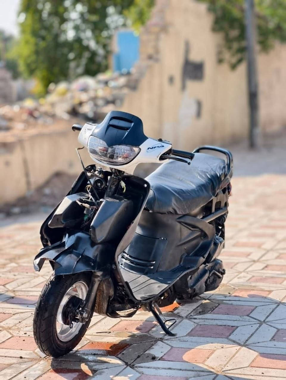 السلام عليكم فراشه للبيع 
مكينه مفتوحه فقط بوش وبستم دراجه جديدة معنى الكلام 
مكاني النجف لاشرف الكوفه 
السعر 220وبيها مجال بسيط 
***********
