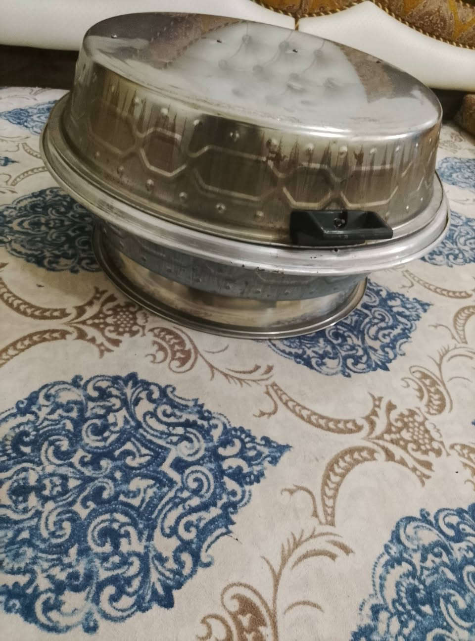 تنور كهربائي دبل هيتر ابو الورده افضل نوع بالسوق ،خبزته نفس تنور الغاز ،نظيف وشغال ،المكان نجف يوجد توصيل ***********,***********.

السعر 25 قفل.
