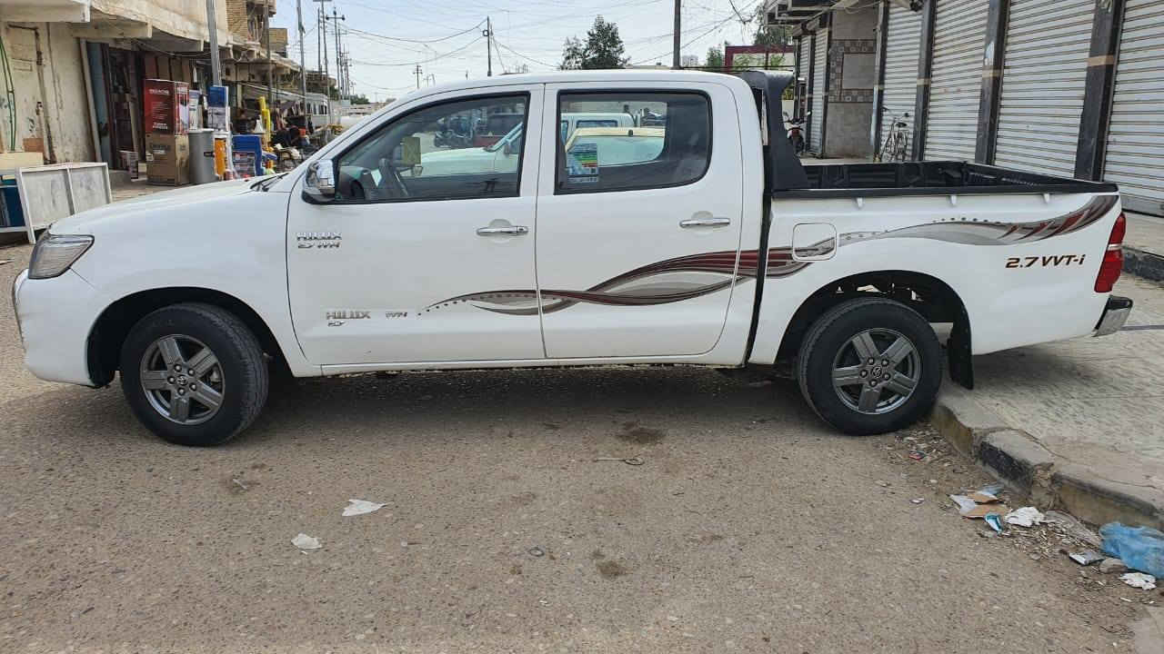 سلام عليكم فلانزه 13كير عادي رقم بصره سنويه جديده سياره حلوه مالت جناي بيه تجيه خفيفه البيع ومراوس شاصي 12 سعره 140 المكان ميسان العماره ***********
