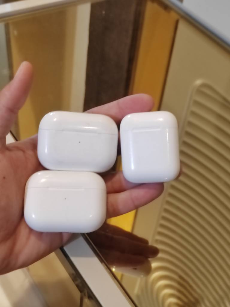 توفتر ايربواد ابل
تكوك ابل جيل ٢
تكوك برو ١
تكوك برو ٢
كيسات بغداد, العراق


**إذا كنت صاحب هذا الإعلان وتريد حذفه لأي سبب، رجاءا أرسل رسالة إلى الدعم الفني**