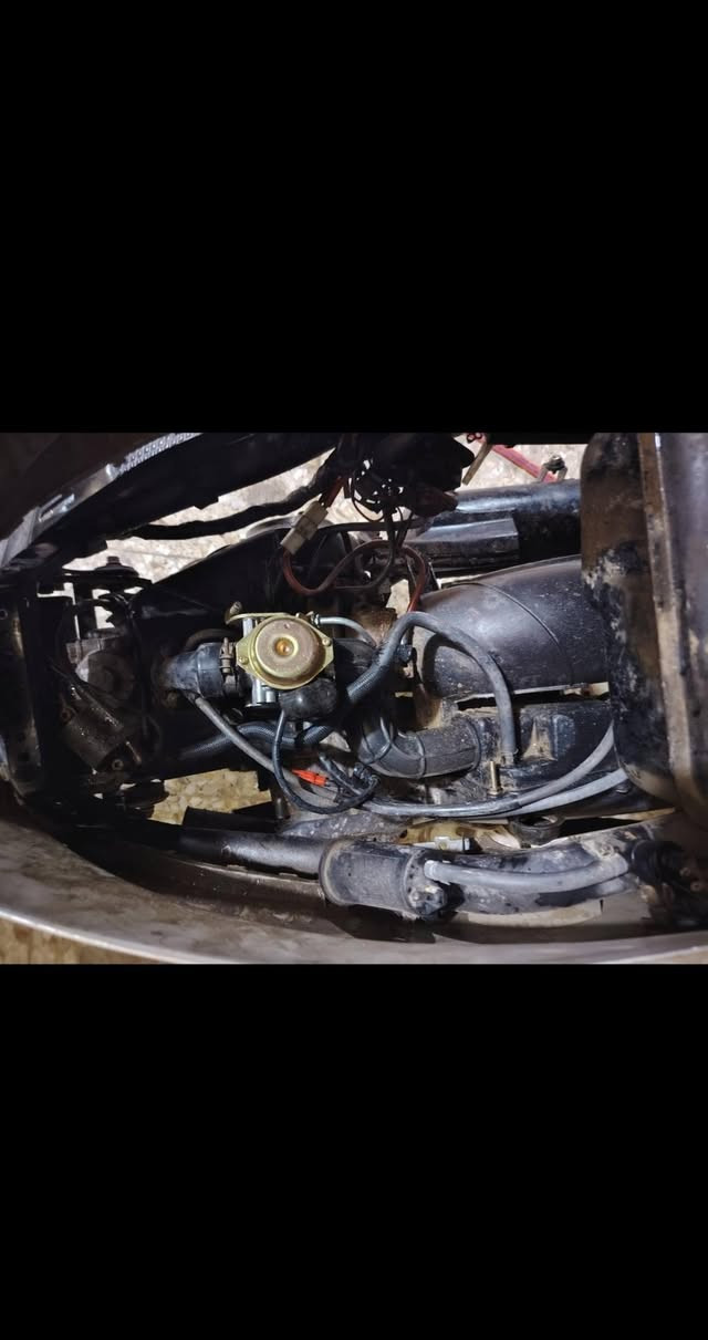 السلام عليكم عندي بريز للبيع موديل 2019 الدراجه قبل شهر مجفته ويا تجفيت كابريتر وكلج امامي بنفس اليوم التجفيت وره سبوع من تجفيت انكطع عندي قايش مال هندر وانعوووج الكلنك من جهه الملف ويرادلها ضفيره مال كهرباء السعر 150 الففف للاستفسار ***********

الدراجه لا يوجد بها اوراق على المكاتبه اكاتبك عليها***
