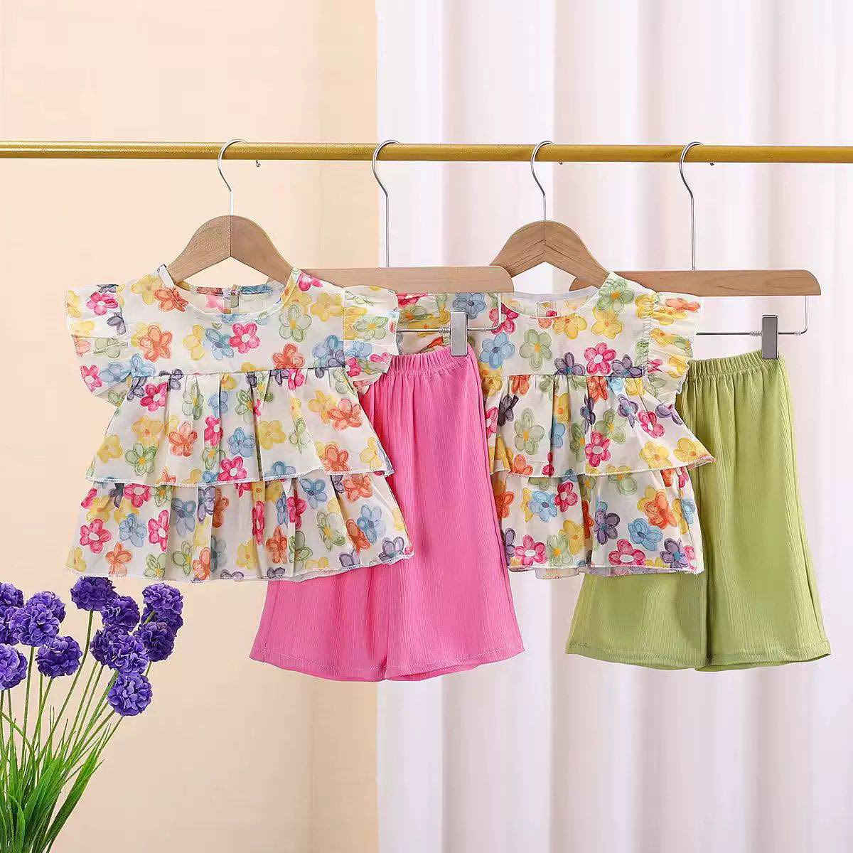 يالله الموسم الصيفي بلش 😍
اللهم صل على محمد وآل محمد 
بنات مشاركة للمنشور لطفاً 
سوتات بناتي مصنوعة بكل حب ولطافة 😍
قماش مريح باللبس وعملي نقشة ثابتة متتغير بالغسل 

القياسات توفرت من S الى XXL
يعني يلبس من عمر 1 سنة لحد 5 سنة قياس حقيقي 
متوفر بالالوان المعروضة 
عنوان المحل نعمانية سوق الشيشان الفرع الخامس
متوفر توصيل داخل النعمانية ولكل محافظات العراق


**إذا كنت صاحب هذا الإعلان وتريد حذفه لأي سبب، رجاءا أرسل رسالة إلى الدعم الفني**