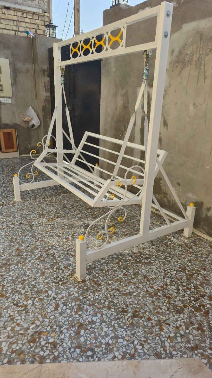 سلام عليكم مرجوحه تفصال جديده ممستخدميه تكمه سعره ٢٢٥ قابل للتفاوض*********** مكان بلديات
