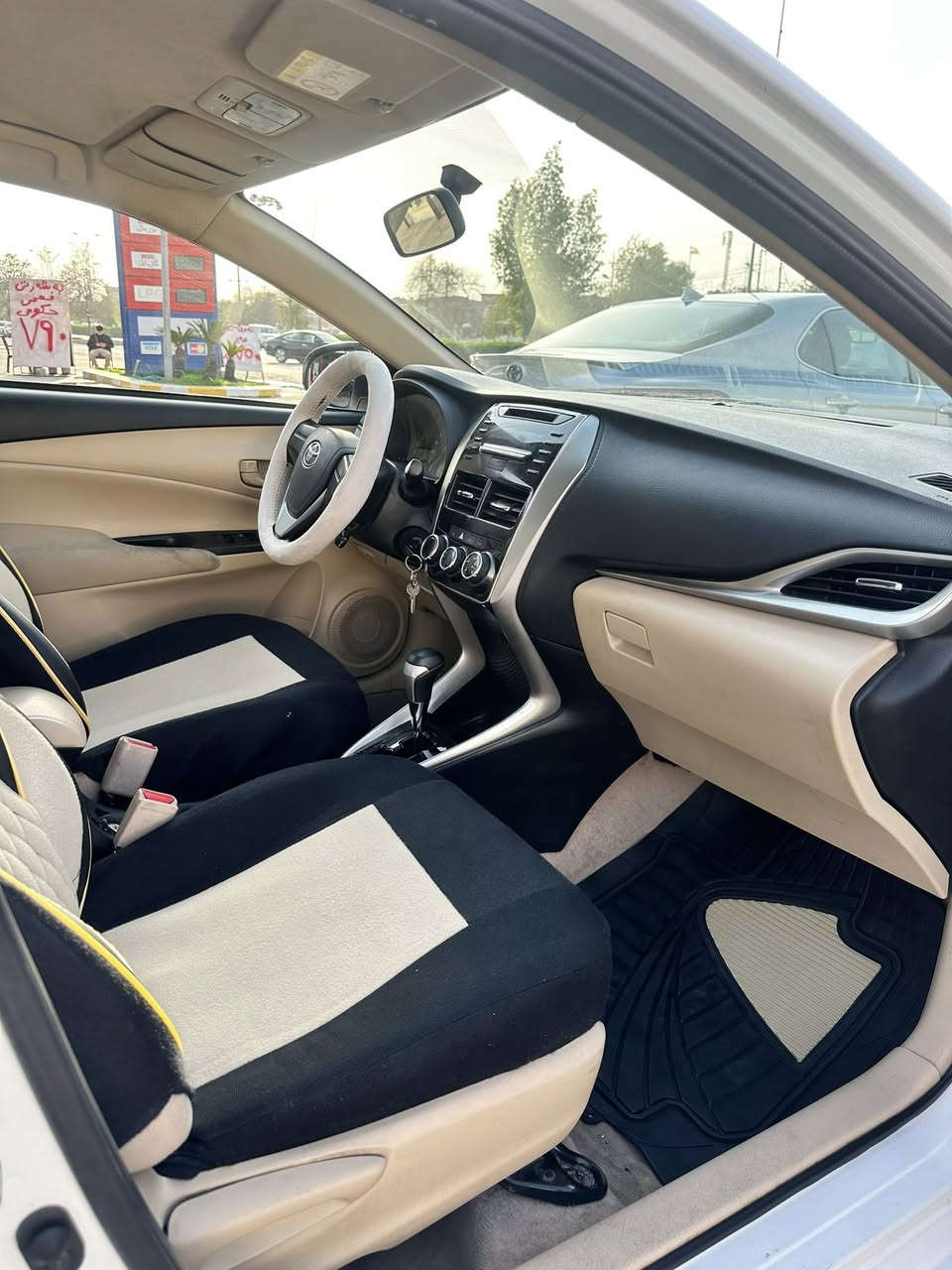 تیۆتا یارس
مۆدێل 2019
خەلیجی
مەکینە گەورە
هیچی نیە و لەسەر دەقی شەریکە ماوەتەوە

چوار جام کارەبای 
تەحدیل سورعە 
حەساسی پشتەوە 

بۆ نرخ تەلەفۆن کەن لە وەتسەپ

0782 419 90 64
