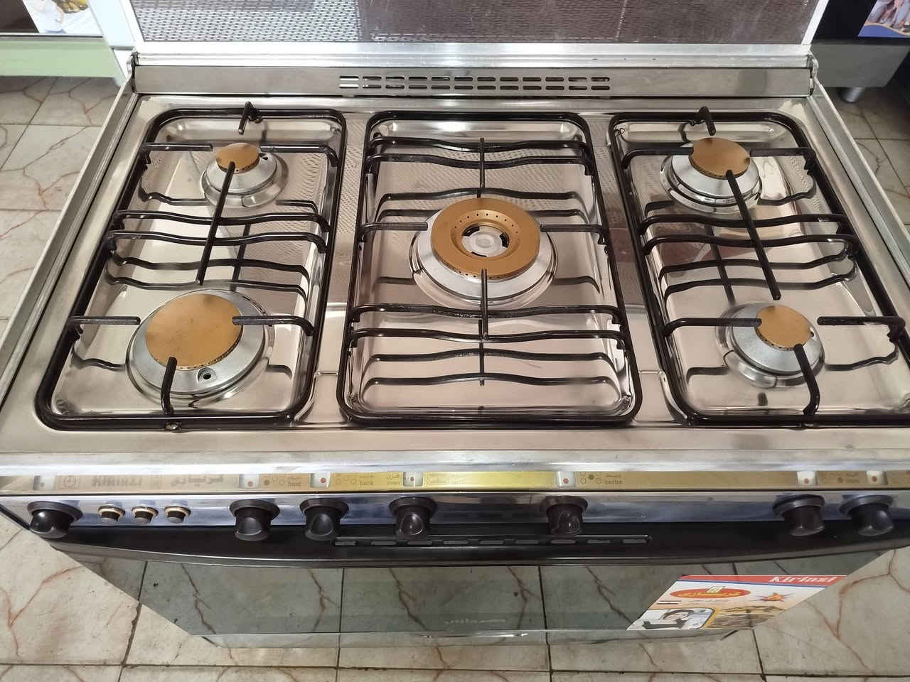 سلام عليكم احبتي الكرام صيانه جميع انواع طباخات العاطلعه والشغاله ديوانيه حي العسكري  قرب تقاطع شارع ستين قرب موكب باب الحوائج للاستفسار الاتصال على الرقم ***********بي واتساب
