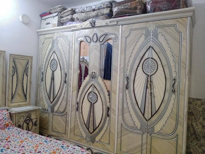 سلام عليكم  اخوان غرفه نوم نضيفه البيع السعر 900 بيهه مجال بسيط
رقم  ***********  متواجد واتساب بغداد, العراق
