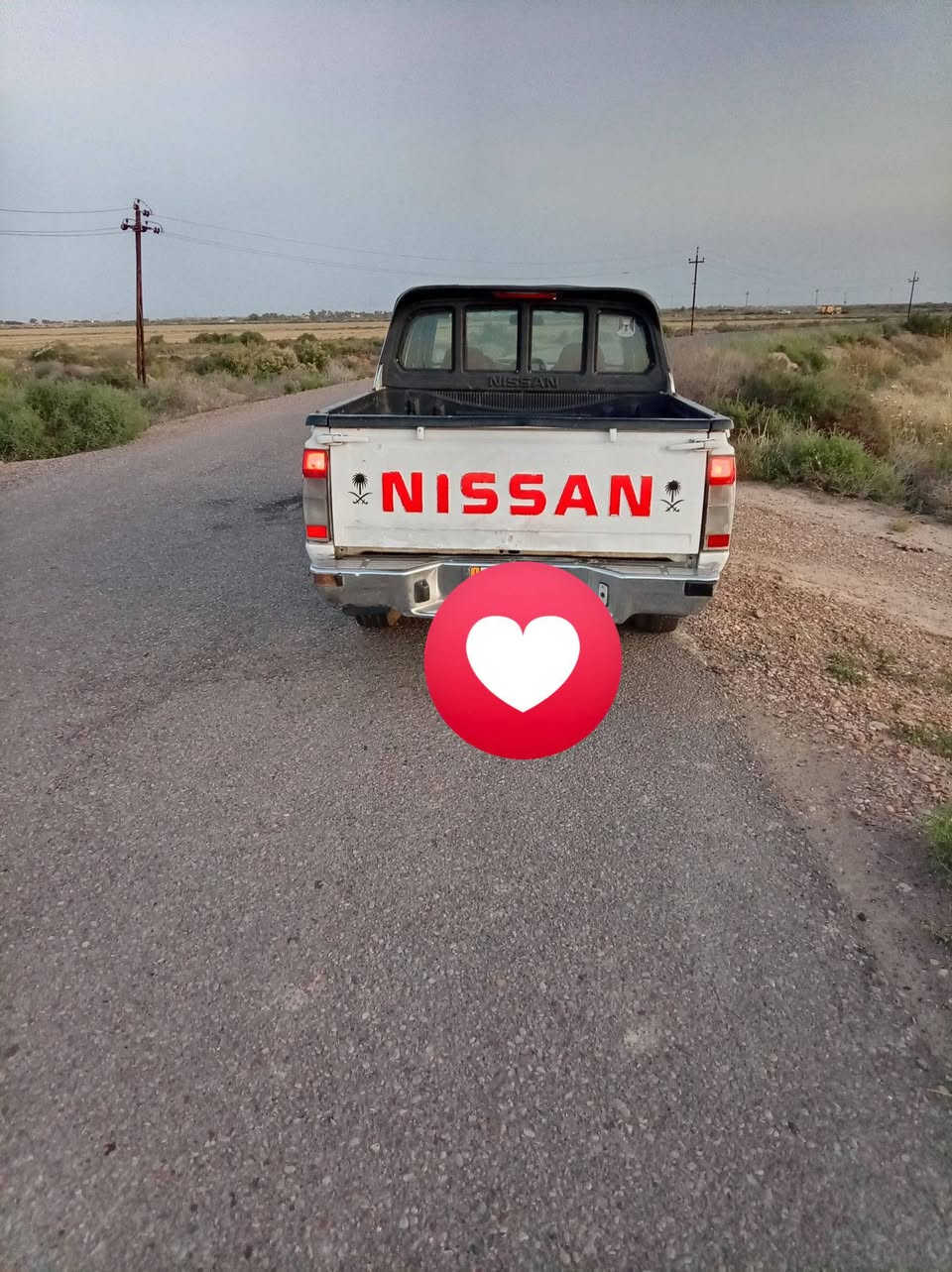 سلام عليكم بيكم نيسان موديل 2007 رقم نكليزي حره مشروع وطني كفول من تجيه من الكلبه من الصبغ بيها إمكانات صبغ قليل كير ومكينه وكسن مكفولات تخم تاير تبريد دواخل ماروني السياره جديده مكان العماره المجر و رجان المو شراي لا علق السعر83 بهاه مجال قليل ***********
