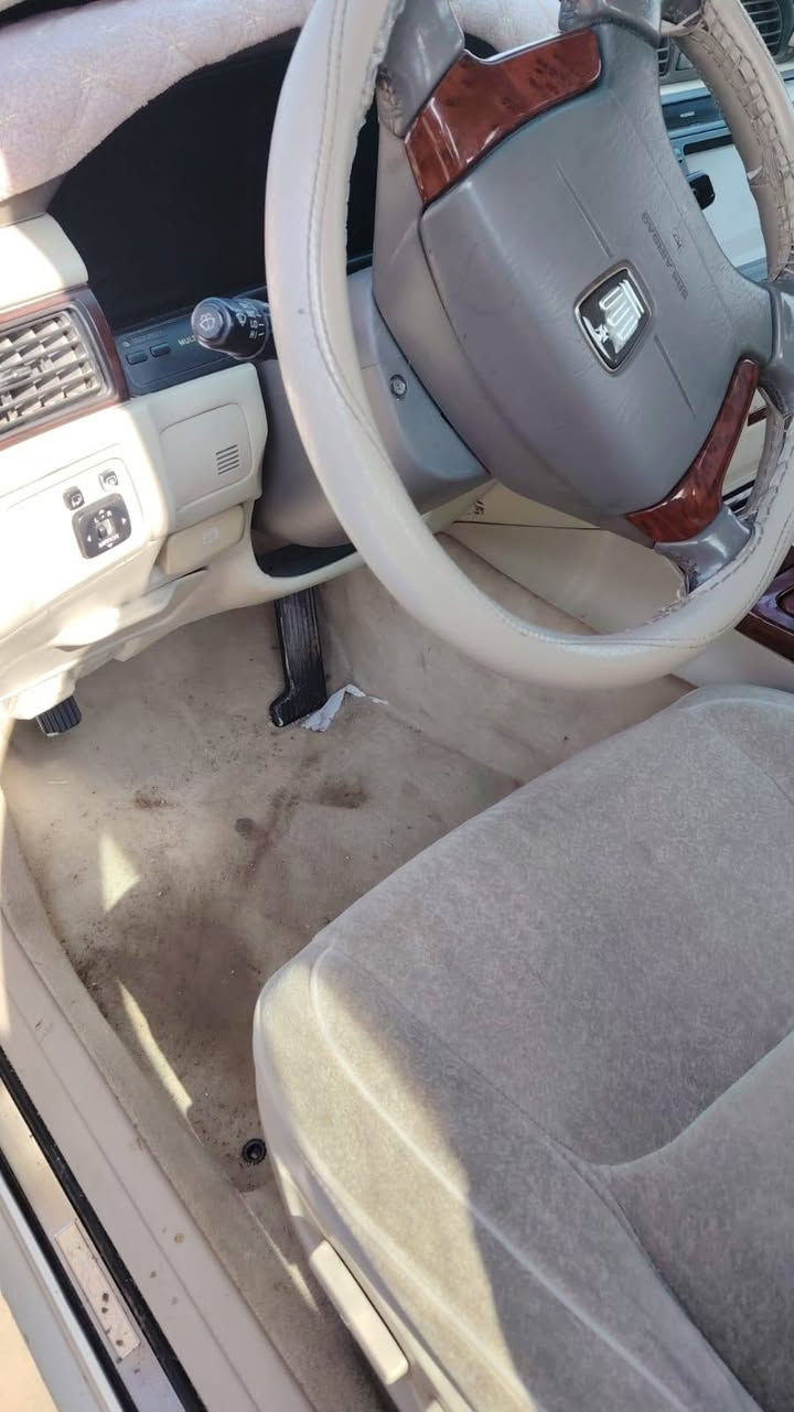 ملكه كصه قماره كرستال اصولي 3 دكم برده خلفيه كامره خلفيه دبل شاشه  علمن السياره عليهه اشارت حجز السنويه تخلص  2029 العنوان الناصريه قضاء الاصلاح السعر 118 وبيهه مجال رقم الهاتف ***********
