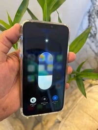 آيفون ١١ • نضيف • واسط