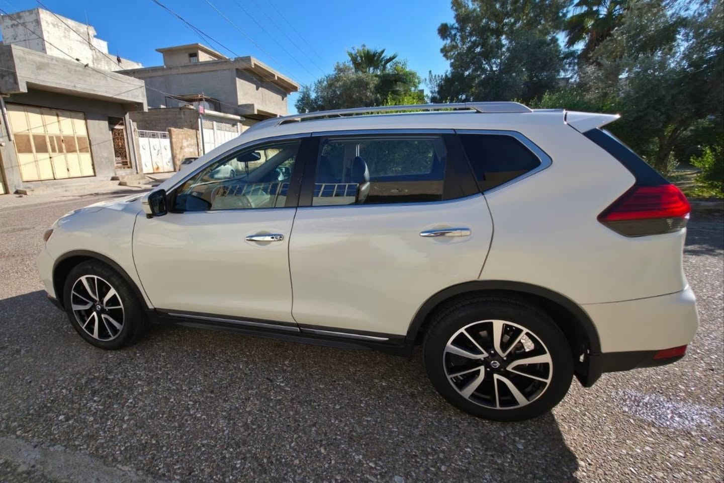 نیسان ڕۆگ 2020 فول مواسەفات SL 
40 هەزار مایل ڕۆشتووە 
دەبڵ ئەکسل 
کەشن جلد 
کوشن گەرم 
کوشن خەزن 
سوکان هیتەر 
ڕاداری پێش و پشتی 
کامێرا 360 دەرجە 
تەنها یەک پارچەی بۆیاخە 
3 پارچەی گۆراوە بە بیلاد 
ئێربگ لای سایەق سیستەمە 

سـعـر : لە کۆمێنت داوابکە ڕاستەوخۆ بۆت دێت 📥 

گێر و مەکیەنەی بەشەرت 
هیچ کێشەیەکی تێدا نییە 

ژمارەی خاوەنەکەی 
***********
***********
