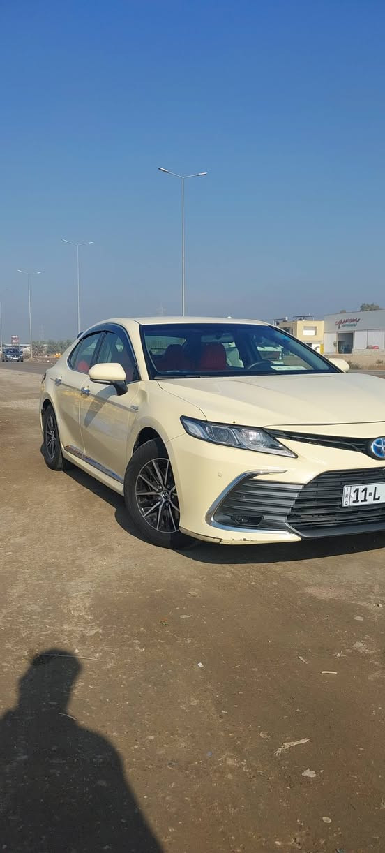 🚗 تويوتا كامري 2020
📌 مسجّلة 2022 – تكسي دبي سابقاً
🎨 لون بيج راقي
🛣 ماشية 117.000 كم حقيقي
✅ السيارة نظيفة كلش
✅️حساس ظغط الاطارات 
✅ ما بيها أي عطل أو إشعار بلشاشه 
✅ صبغ عام بس علمود إزالة الملصقات مال تكسي 
⚙ المكينة + التبريد + البطارية ميّة بالميّة
🔁 كير أوتو 
🚗  مري أوتو 
🎮 أوضاع القيادة:
إيكو – سبورت – منوال
🪟 4 جام أوتو (دوسة وحدة ينزل ويصعد للنهاية)
✨ هاند بريك بصمة
✨ أوتو هولد
✨ بروجكترات عدسة (قيمتها 150$)
✨ داخلية حمرة
✨ رقم بغداد خصوص
📍 المكان: الكاظمية
💰 السعر: 1️⃣4️⃣8️⃣
تواصل ماسنجر او الاتصال 
📞 للتواصل: 0️⃣7️⃣8️⃣8️⃣7️⃣7️⃣0️⃣0️⃣0️⃣7️⃣8️⃣
*********** بغداد, العراق
