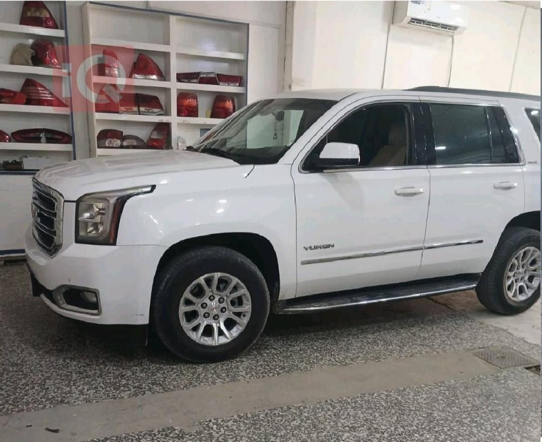 سلام عليكم 
جي ام سي يوكن 
السنه2017
المديل يوكون
الفئه  SLE
الاجزاء المطليه  بدون صبغ
اللوحه  البصره خصوصي
اللون    ابيض
ماده المقعد  جلد
عدد المقاعد 7
المحرك5.3
8سلندر
المواصفات خليجيه
ملاحضه ؟جمسي يوكن بتره مديل2017
للبيع بدون صبغ كفاله عامه 
السعر اتصال على رقم***********
