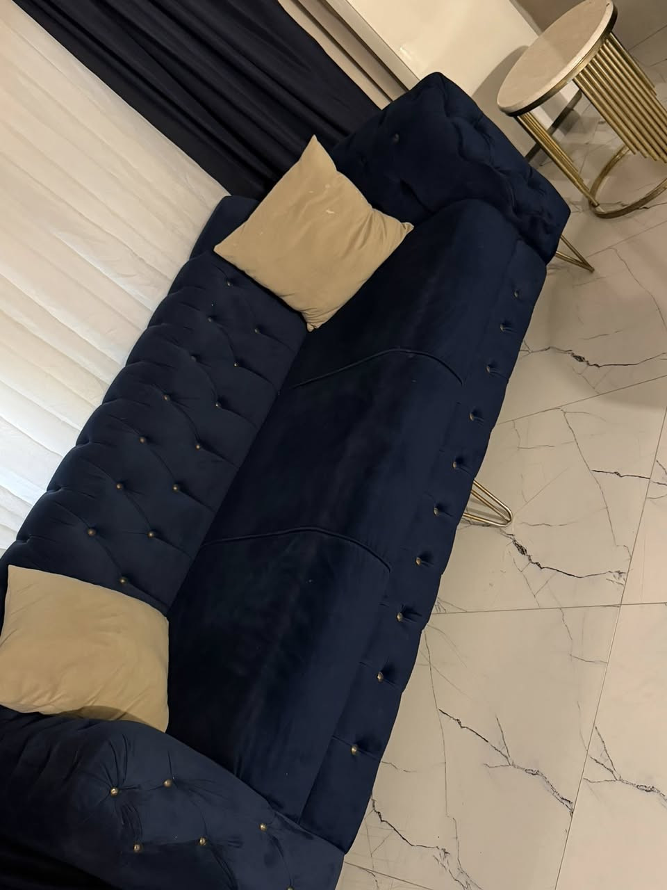 للبيع
غرفة ب200 قفل
تخم النيلي ب300 
والزيتوني ب300 
رجاءاً السعر قفل وبس الشراي يدخل 
المكان بغداد شارع فلسطين


**إذا كنت صاحب هذا الإعلان وتريد حذفه لأي سبب، رجاءا أرسل رسالة إلى الدعم الفني**