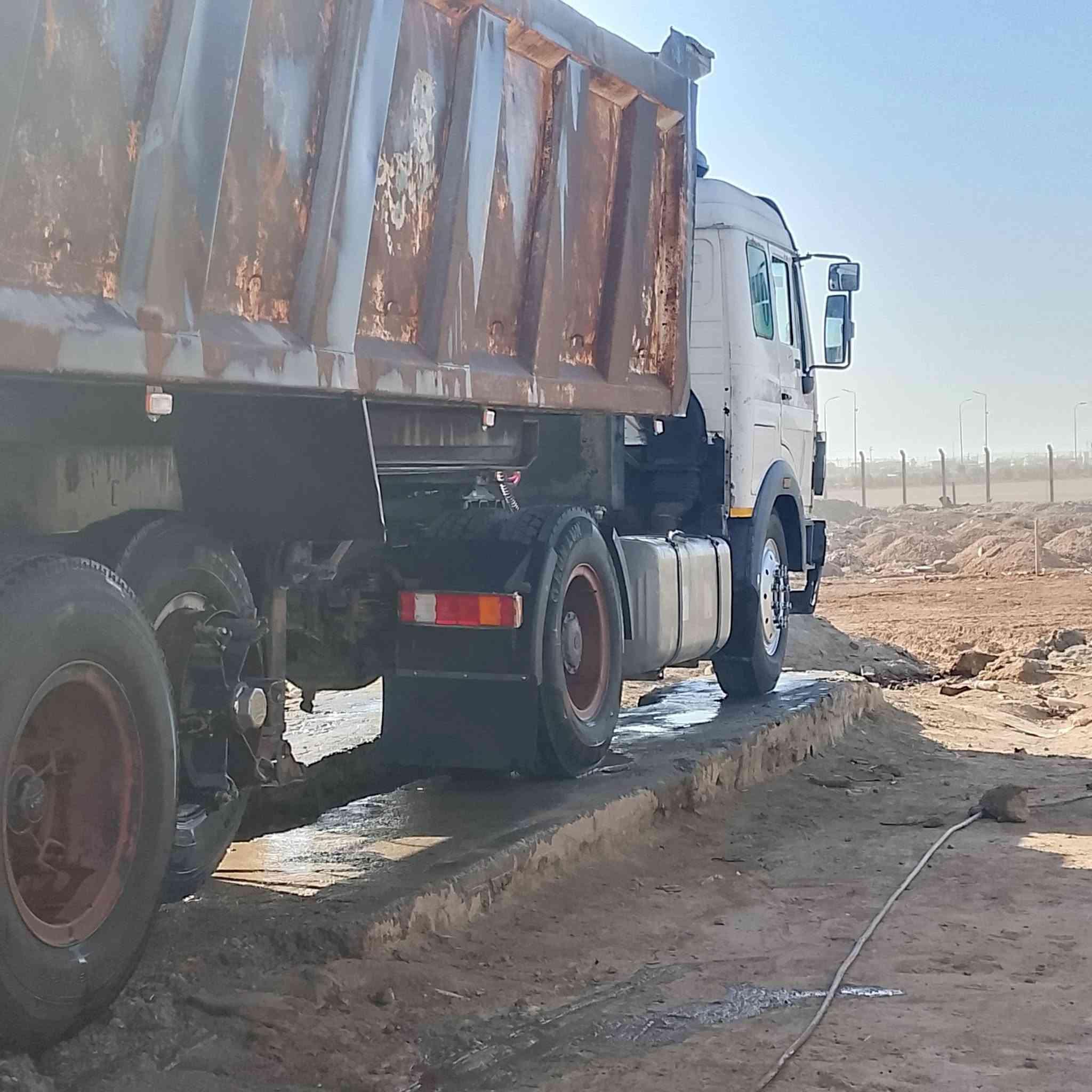 نالبي موديل 89مسجل 91بسنويه مكينه 35جديده گير 160 شاصي محور طويل مكفول عربانه علم 2007تباع راس وعربه وينباع بس راس مربوطه غلاب بسمي وسياره جاهزه  مكلف بنشر رقم صاحب سياره *********** المكان السماوه
