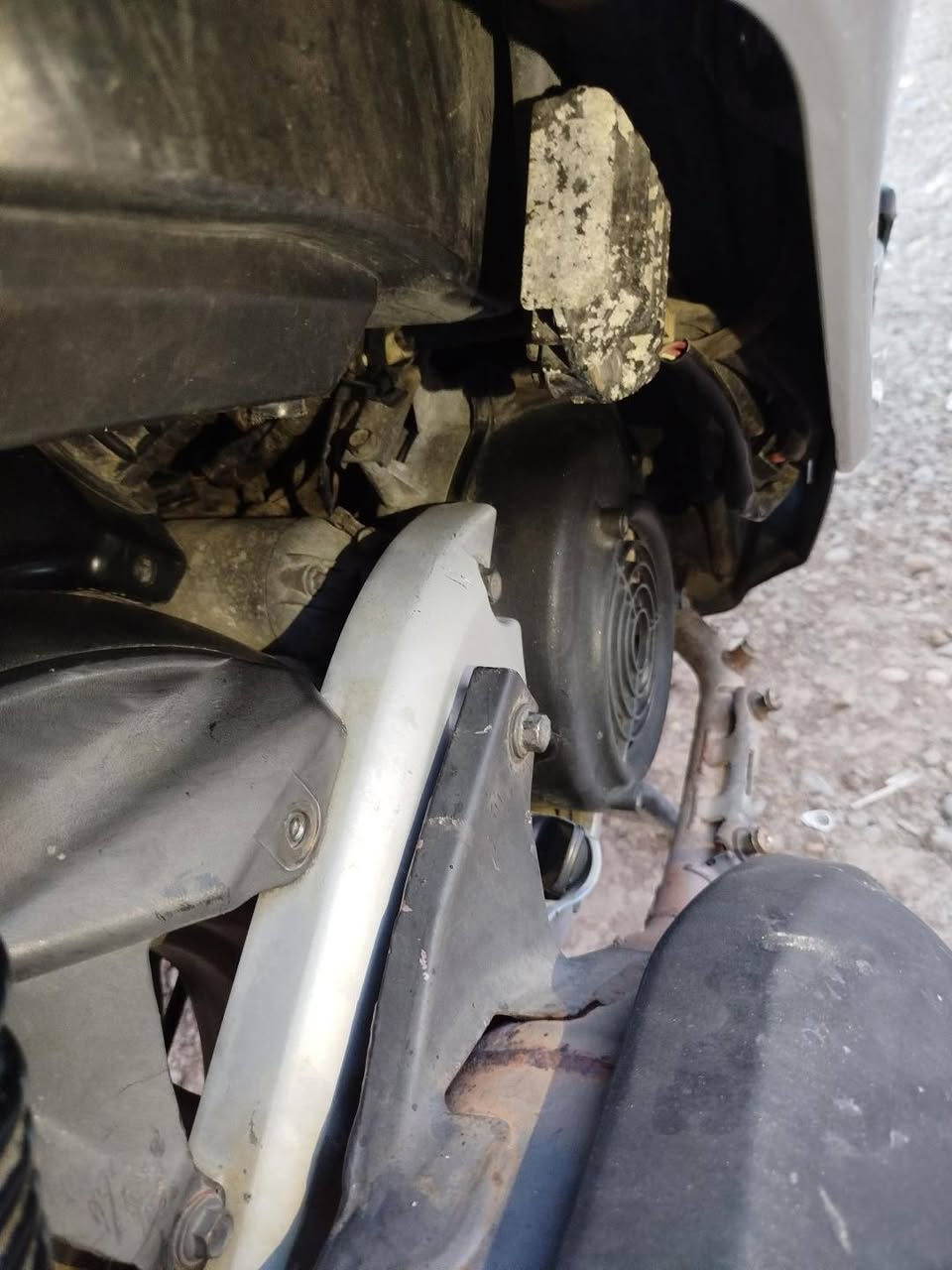 سكنس لد للبيع موديل 2014 الدراجه رمبه صار شهرين من منزليهة علا وضع البلاد مكينه كفاله برغي ممفتوح بيهة كهربائيات بلادي كلا شغال تايرات بريكات كامله للاخير مكان الدراجه البياع *********** السعر مليون وبيهة مجال
