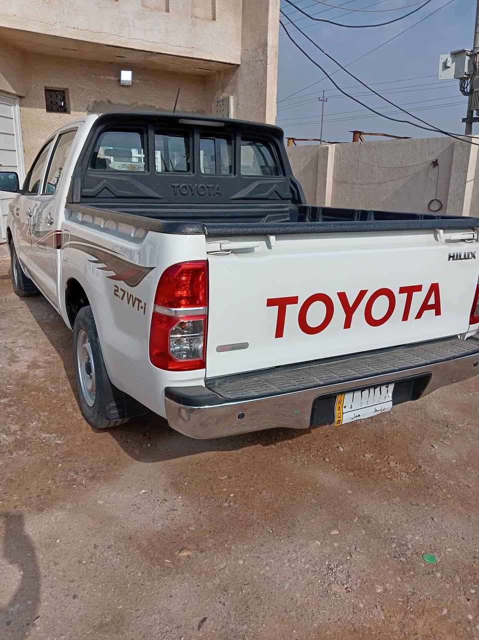 السلام عليكم
هايلوكس 2014 كير عادي مكفولة شاص 12 رقم واسط باسمي سنوية تنتهي 2029
***********
