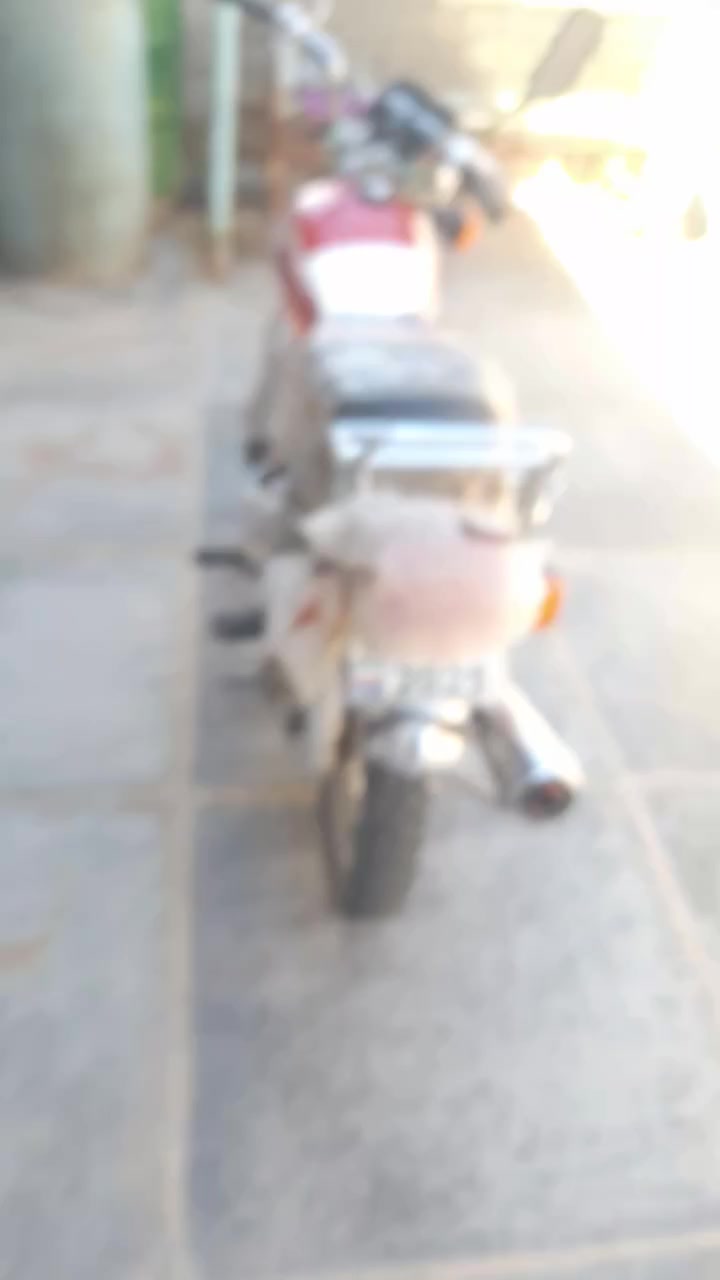 دراجه إيراني نامه    2020  دراجه مكفوله أوراق اصولي  سعر 750قضاء الحي مفرك العكار  ***********
