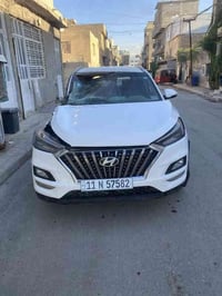 اللبيع توسان موديل ٢٠٢١  رقم دولي سيارة بسمي  فول مواصفات  عده البنورا...