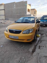 بيوايدي اف ٣ 2010 للبيع السياره مصبوغه عام جماليه بدون ضربه وبدون معجو...