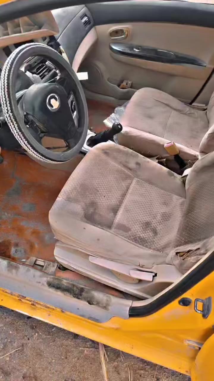 كريتول للبيع كوم حديد كفلك عشاير سرقه راعيه ماندله
محرك بحاله جيده  
كهربائيات كله شغاله جام لايتات شاير شغاله 
تايرات جدد حداده جديده  
سعر 550 
عنوان بصره شط العرب 
0783907289


**إذا كنت صاحب هذا الإعلان وتريد حذفه لأي سبب، رجاءا أرسل رسالة إلى الدعم الفني**