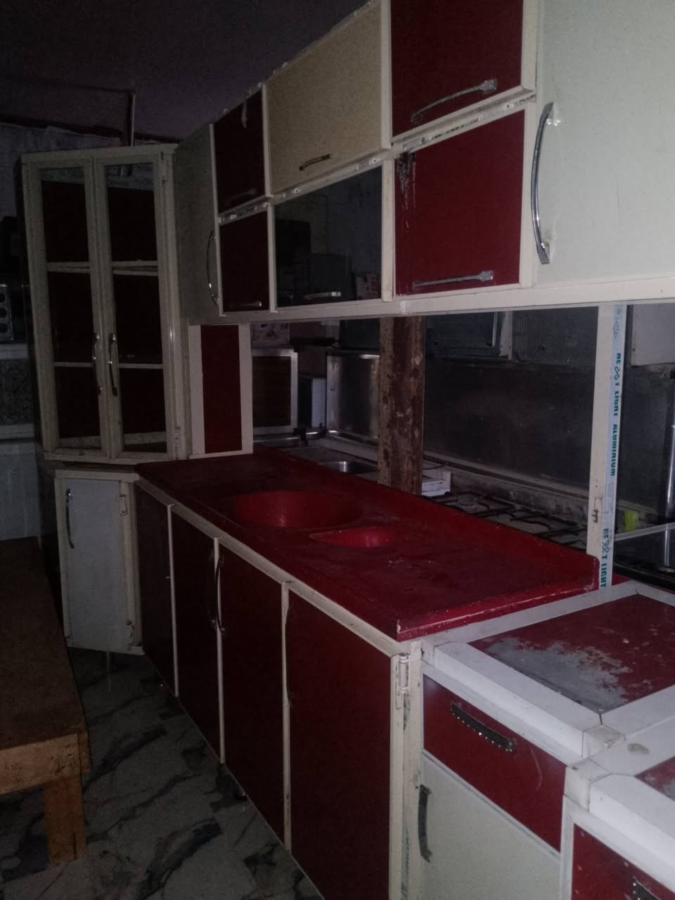 غراض منزليه للبيع العنوان دور نواب الضباط مقابيل السياسين للاستفسار اتصل على الرقم  ‏‏‪***********‬‏
