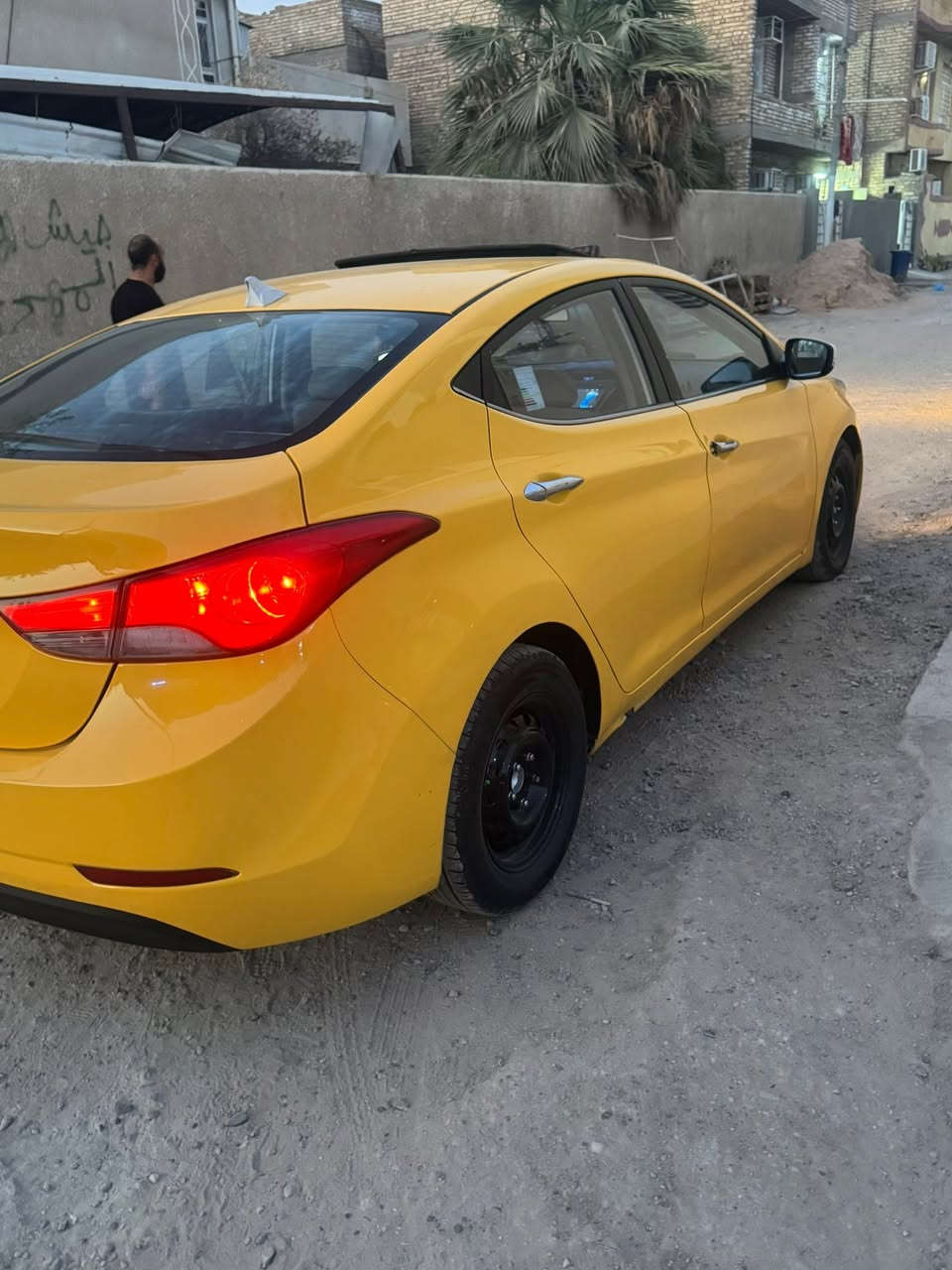 سلام عليكم النترا البيع موديل ٢٠١٥ خليجي سياره كفاله مصفره هيه وغرامات رقم بغداد نكليزي مواصفات فتحه ومرايه شفط السعر ١٠٥وبيه مجال مكاني بغداد رقم الهاتف ***********
