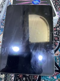 ايباد برو m2 حجم 11 الجيل الرابع ذاكره 128 الجهاز بي فطور بالگلاس فقط ...