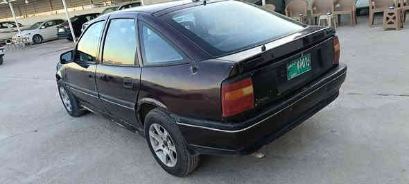 بۆ فرۆشتن ..فیکترا،مودێل 91
سەنەوی کەسکە... شەرتی اولیات دەفرۆشم 

مکینە... 20  ..گێڕ عادی 

گێڕ ومکینە بێ عەیبە 

بێ لێدان.... سعری.....17 ورقە ومجال 

شوێن قەزای بەردەڕەش 

***********
