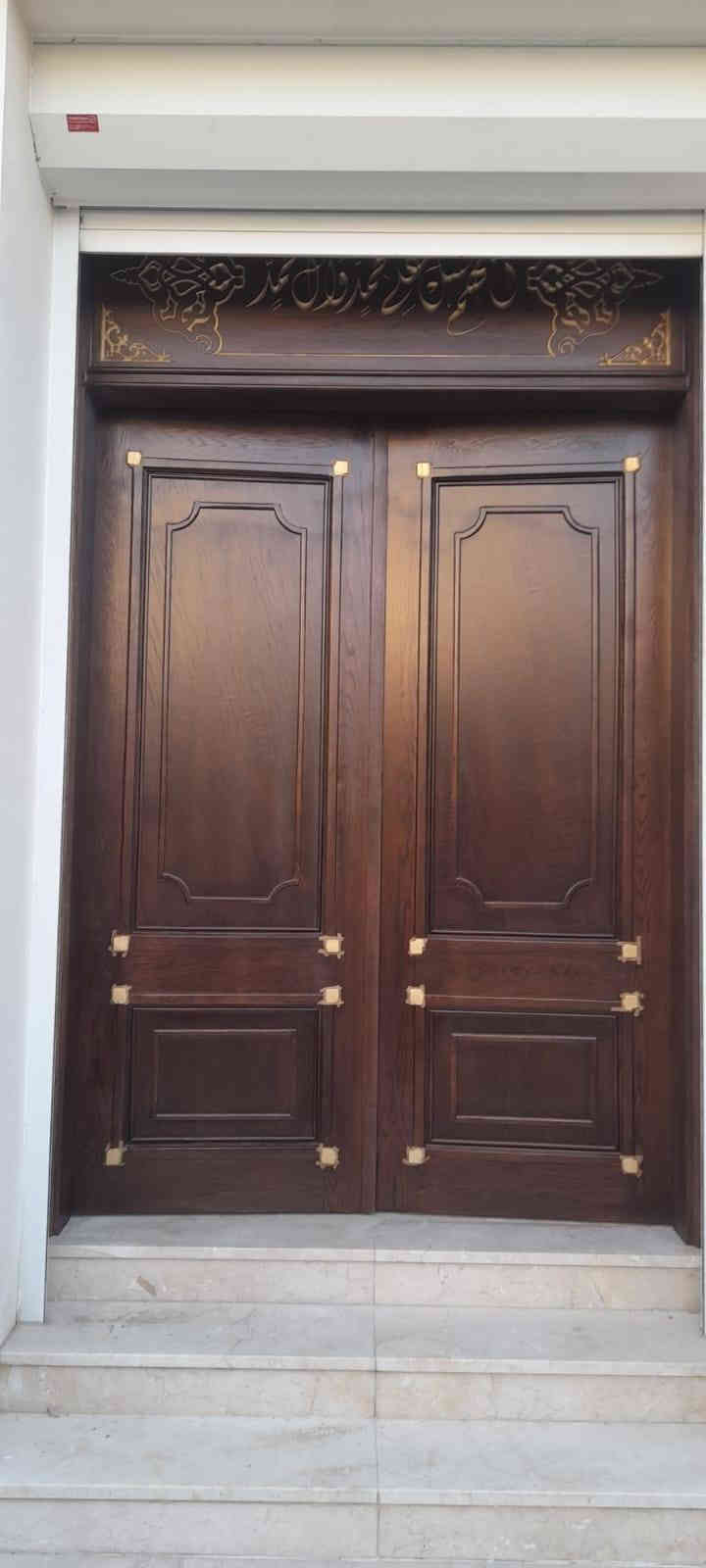 صبغ ابواب خشب باحدث اصدار واحدث اجهزه
Painting wooden doors with the latest techniques and equipment. *********** أربيل
