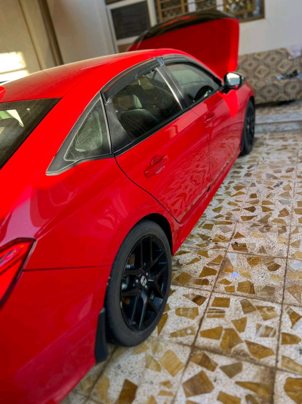 السلام عليكم  للبيع 
Honda Civic 
2023
 Sport 
 رقم أربيل بأسمي تحويل بأي وقت 
بدون دواخل  
حداثها موضح بالصوره 
مابدل بيها اي قطعة  البنيد معدل موضح بالصوره
وراديترات مالتها الاصليه 
موصفات السبورت معروفه 
سياره جاهزه  وحلوه  والسياره مشغلها شغل مال جناي مو بيعاع شراي
السعر 155 وبيها مجال وبالخير ع ياخذها 

للاستفسار  خاص او الاتصال  ***********