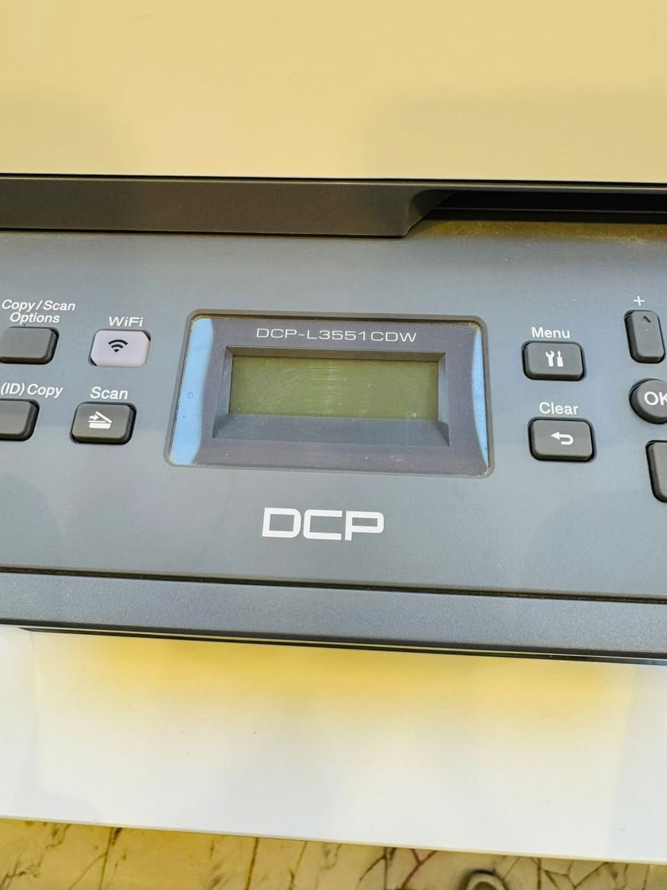 السلام عليكم بيع طابعة  جديدة بلذر l3551   على فحص استخدام سبوع فقط  سعره ب300  وبية مجال ديوانية  مركز قرب  مصور الخالدي رقم الهاتف ***********
