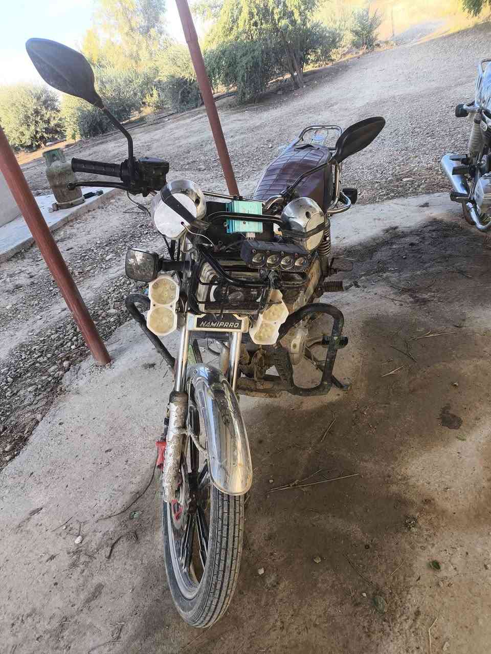 ماطور سولنكو موديل23 العنون حماد شهاب الماطور مامفتوح  السعر500  بترابه لامغسول ولا شي بي نقص رقم الموبايل واتس***********
