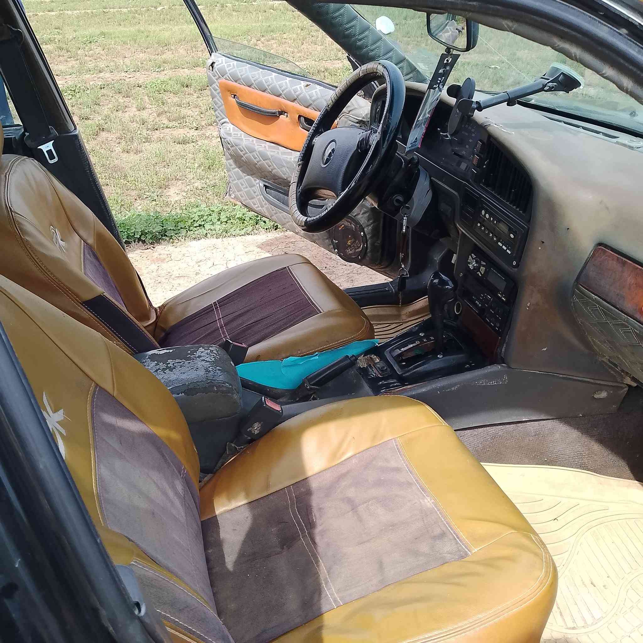 بروك هان مديل 92 رقم انيار كير محرك شرط النظافه صدر امامي خلفي جديد كهربائيات شقاله كامله
 تخم تاير 
***********
واتساب
