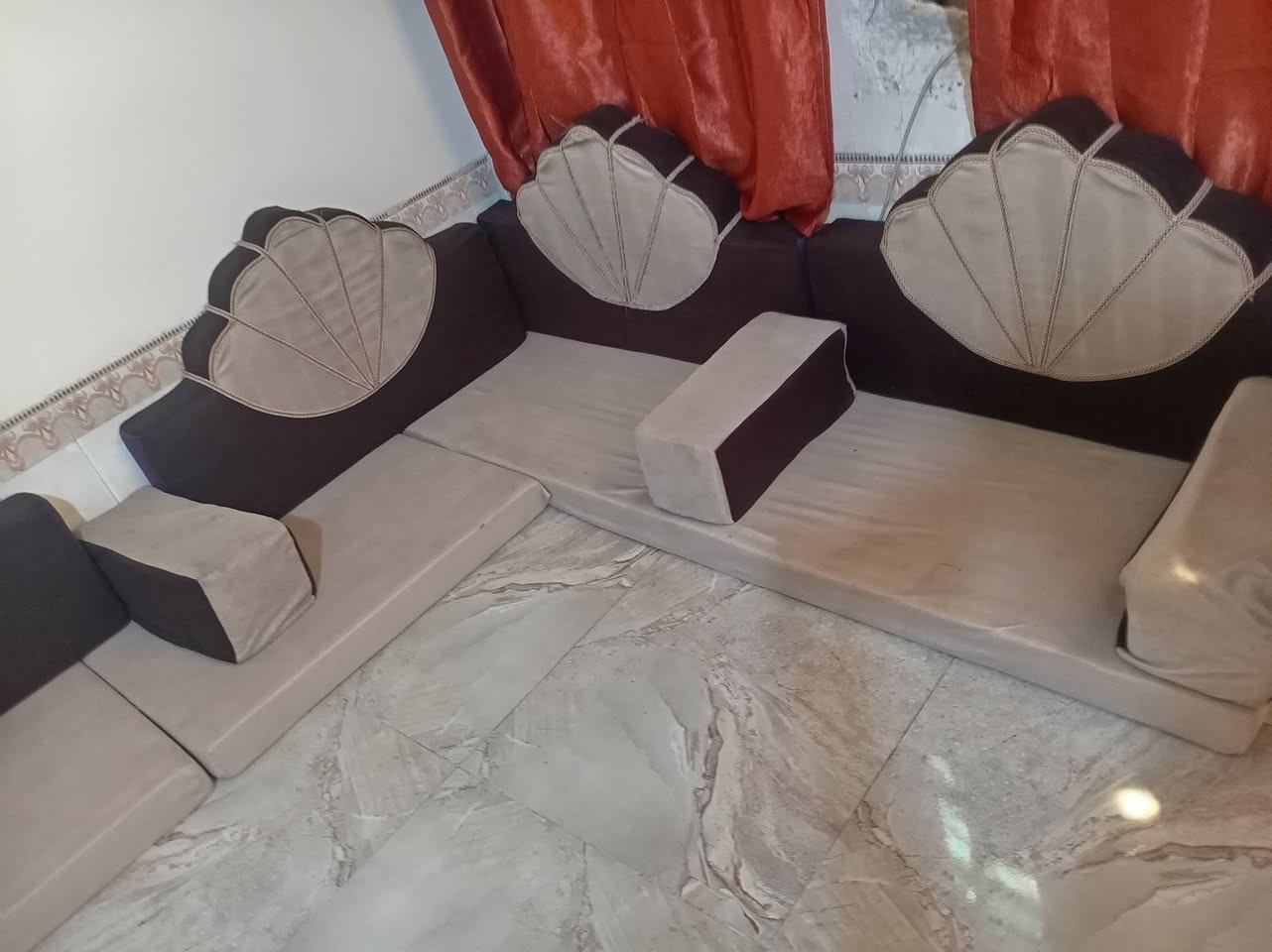 جلسه عربيه نضيفه اللبيع


**إذا كنت صاحب هذا الإعلان وتريد حذفه لأي سبب، رجاءا أرسل رسالة إلى الدعم الفني**