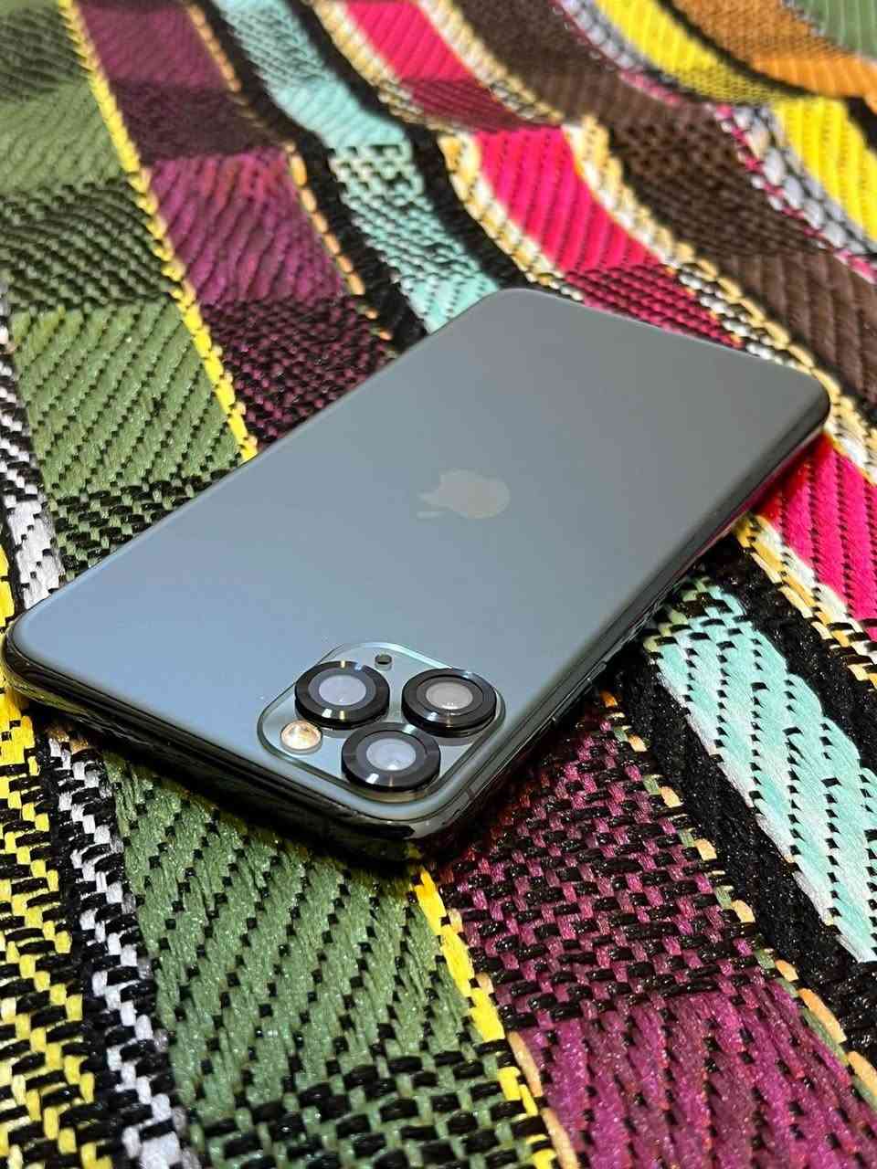 السلام عليكم 
ايفون (11 برو ماكس)
لون (زيتوني)
ذاكرة (256)
بطارية (81)
نموذج (M)
جهاز نضيف كلش 
مكاني بغداد الشعب 
رقمي (***********) بغداد, العراق
