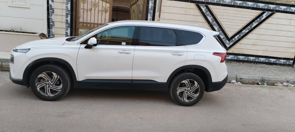 السلام عليكم
سنتافي موديل 23 مكينة 2500 حادث خفيف مرفق بالمنشور 

سعرها 205 وبيها مجال قليل بدون رقم تترقم جميع المحافظات 

مكاني بسماوة


**إذا كنت صاحب هذا الإعلان وتريد حذفه لأي سبب، رجاءا أرسل رسالة إلى الدعم الفني**