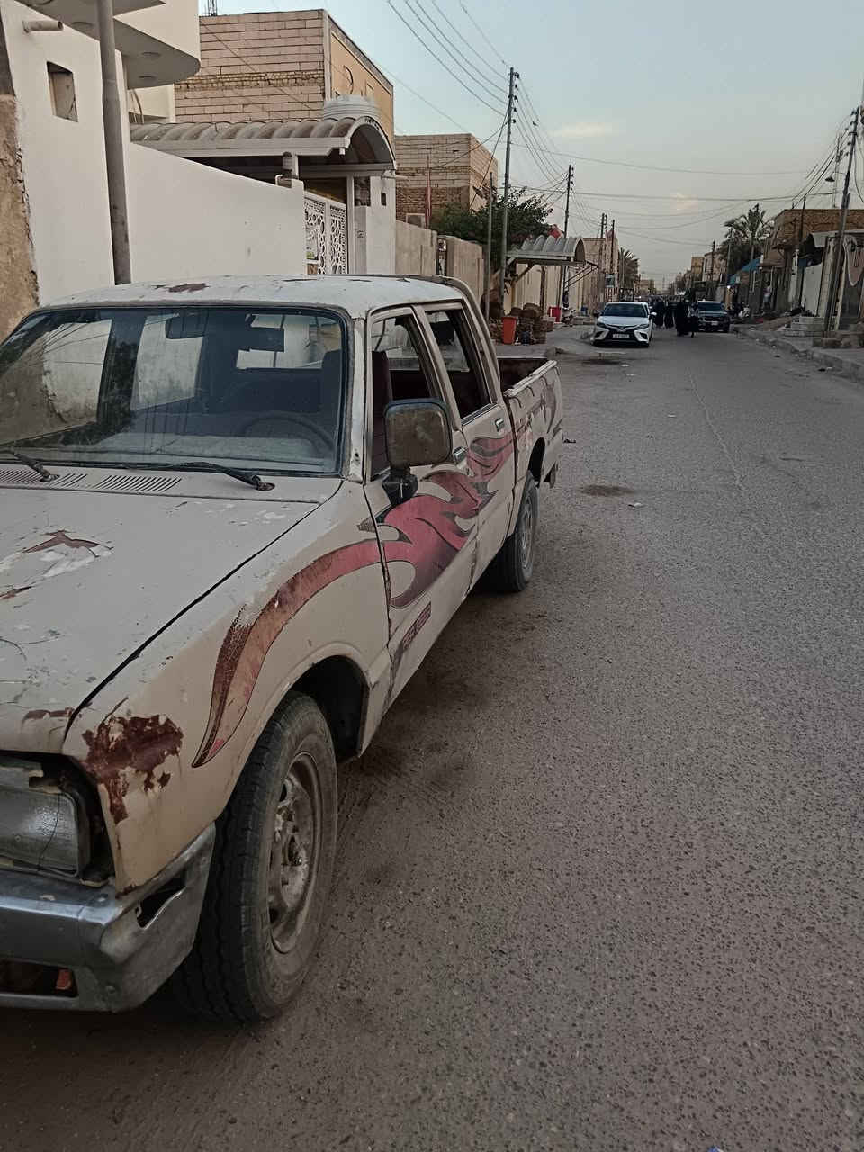 السلام عليكم من رخصة الادمن بيكم ازوزه موديل 88 سنويه نافذه رقم ذي قار ألماني مااندل راعيها كير ومحرك واكسن خير من الله السعر 14وبيها مجال العنوان الناصريه حي الشهداء قرب جامع المحسن رقم الهاتف ***********
