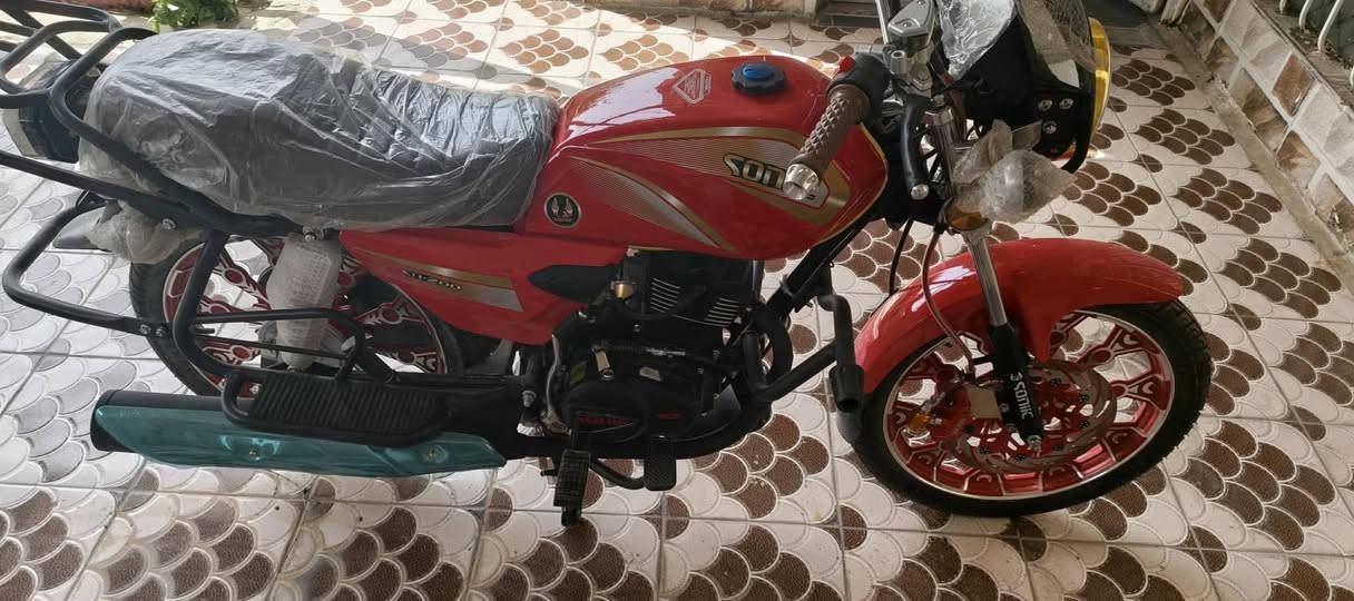 سلام عليكم دراجه للبيع سونك 
بعده بليلون الشركه موديل 2026
اوراق اصولي للاستفسار الاتصال ع الرقم
/ ***********
