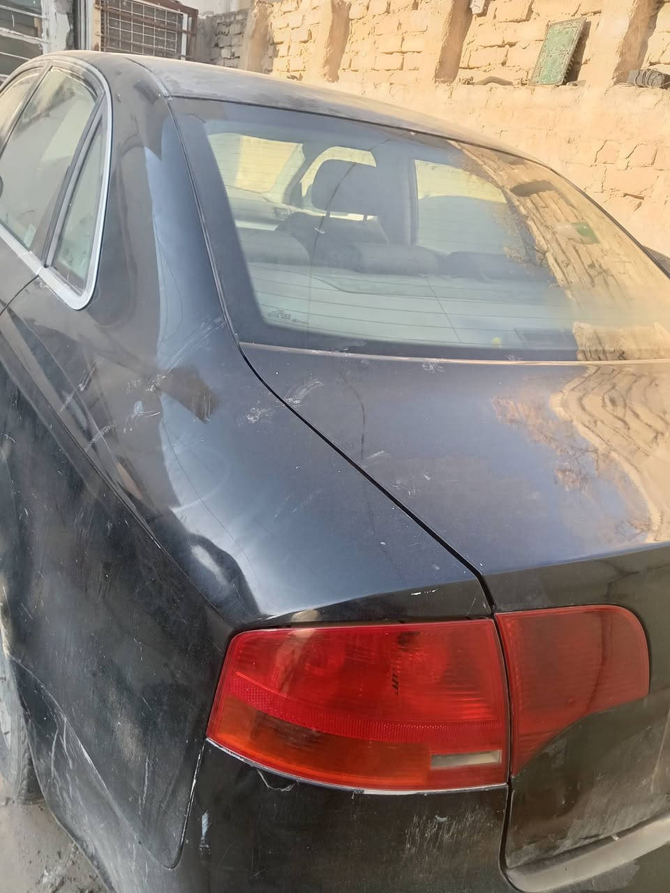 اوديa4 موديل 2007 رقم شمالي  مكينه 2000 كير عادي ومعاها ادوات دعاميه لايتات دكشن بارد بور ستيرن  كير اوتو   كير عادي 7 نمر دفع رباعي   السعر 60$  للاستفسار اكثر *********** واتس اب
